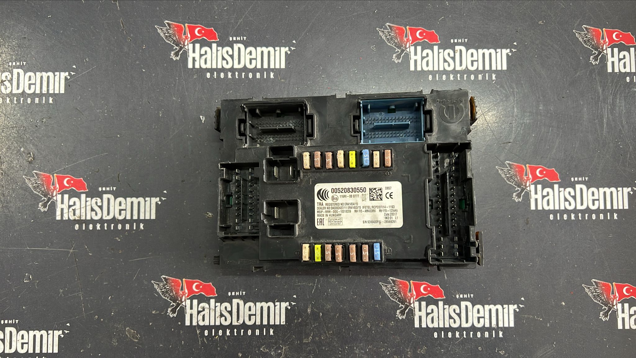 00520830550 FİAT EGEA SİGORTA KUTUSU 