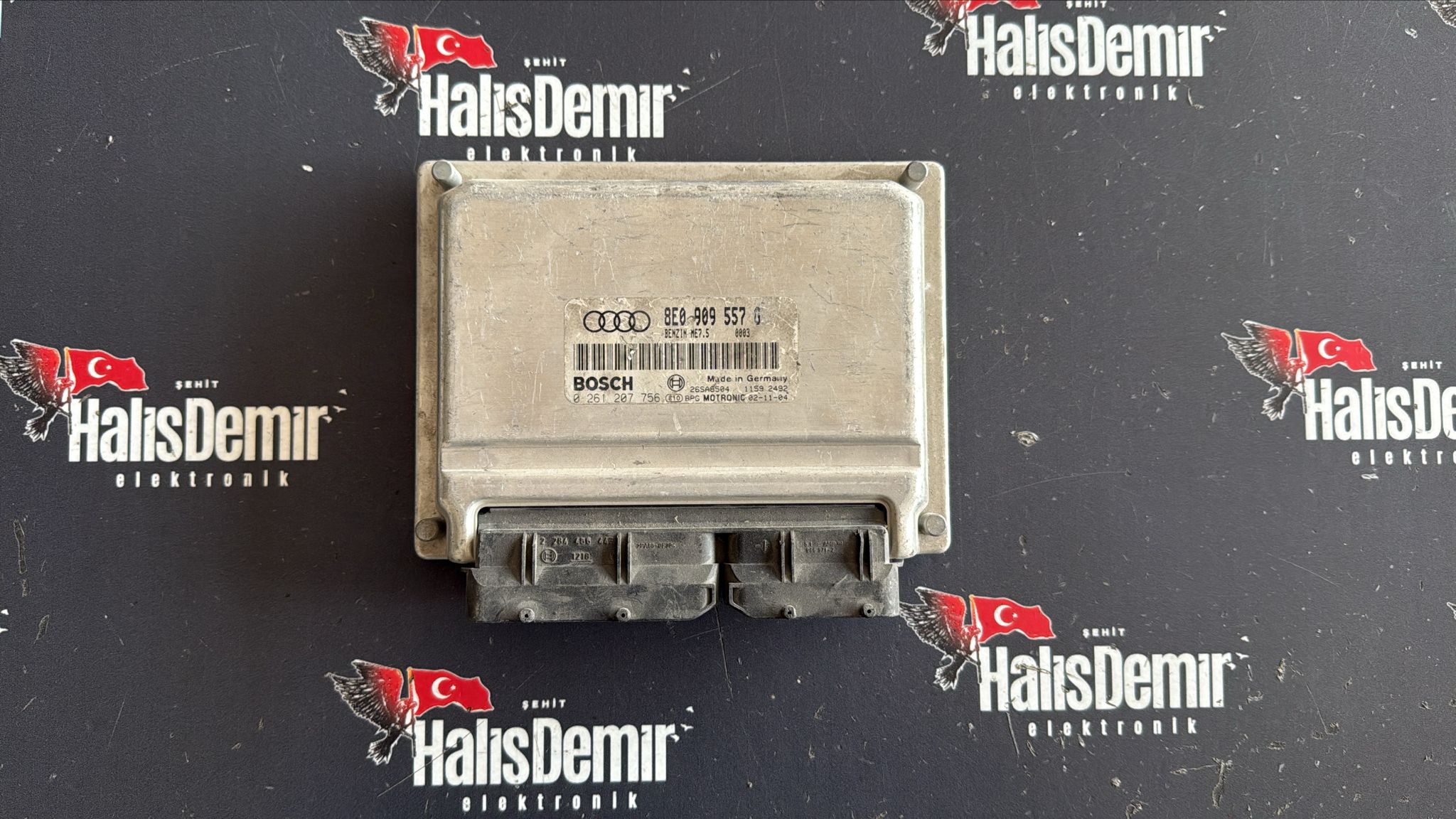 0261207756 8E0909557G ME7.5 Audi A4 2.0 Motor Beyni