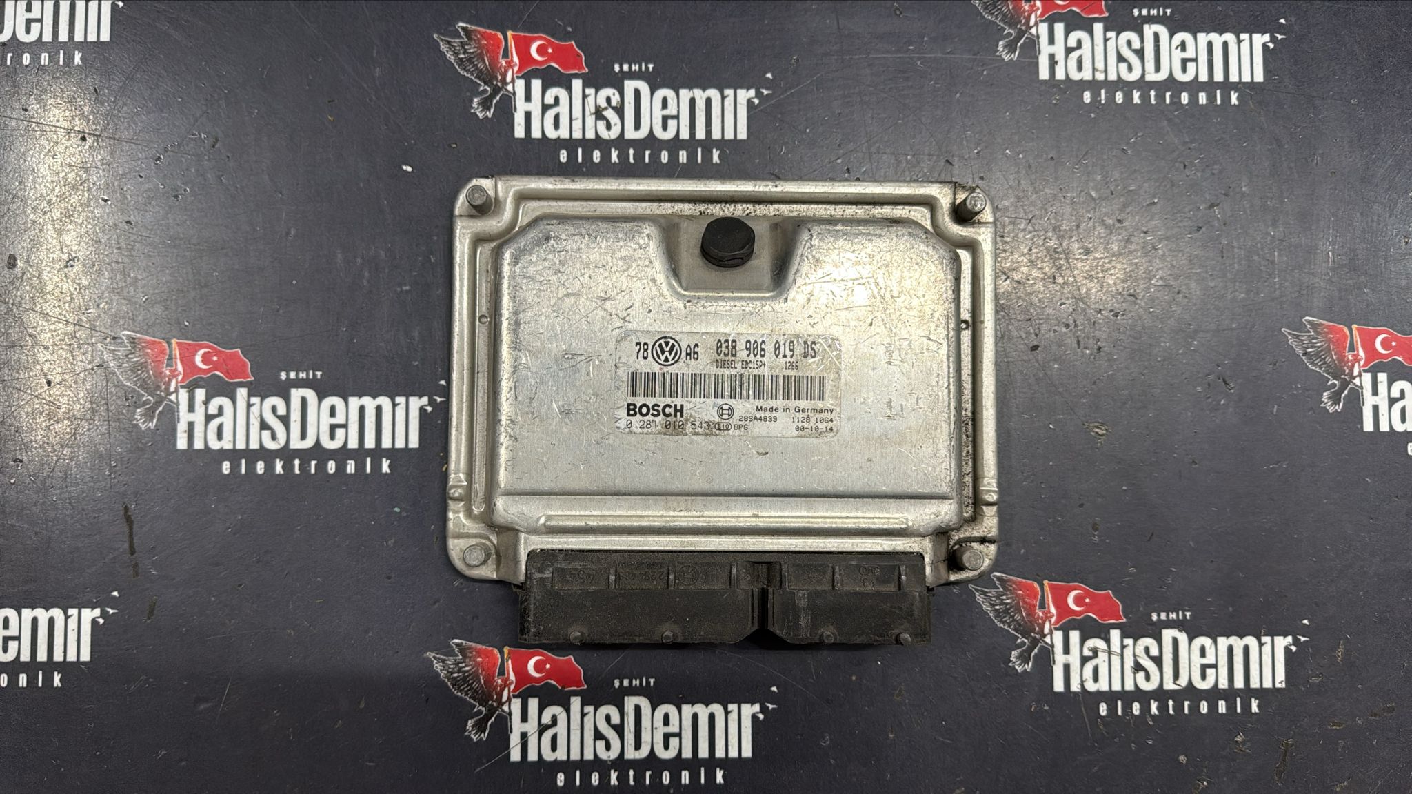 038906019DS 0281010543 VW Passat Motor Beyni 