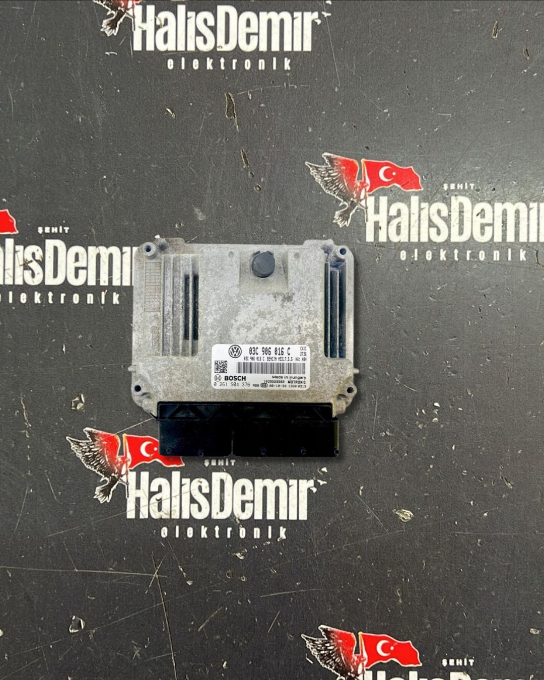 03C906016C 0261S04376 VW SKODA OCTAVİA 1.4 TSİ BENZİNLİ MOTOR BEYNİ