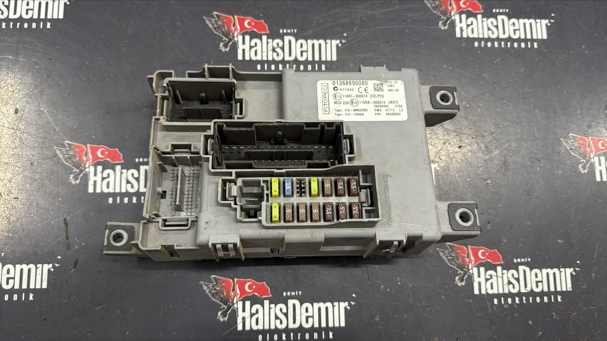 1368890080 FİAT FİORİNO BODY İÇ SİGORTA KONTROL PANELİ