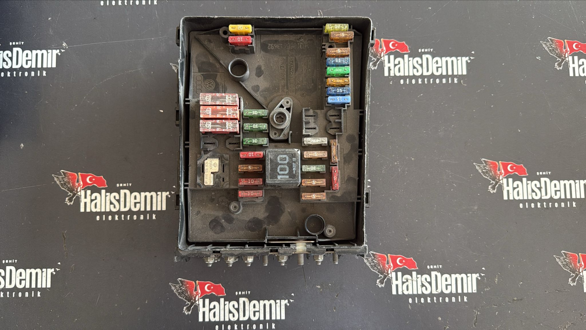 1K0937125 GOL5 JETTA CADDY SİGORTA KUTUSU