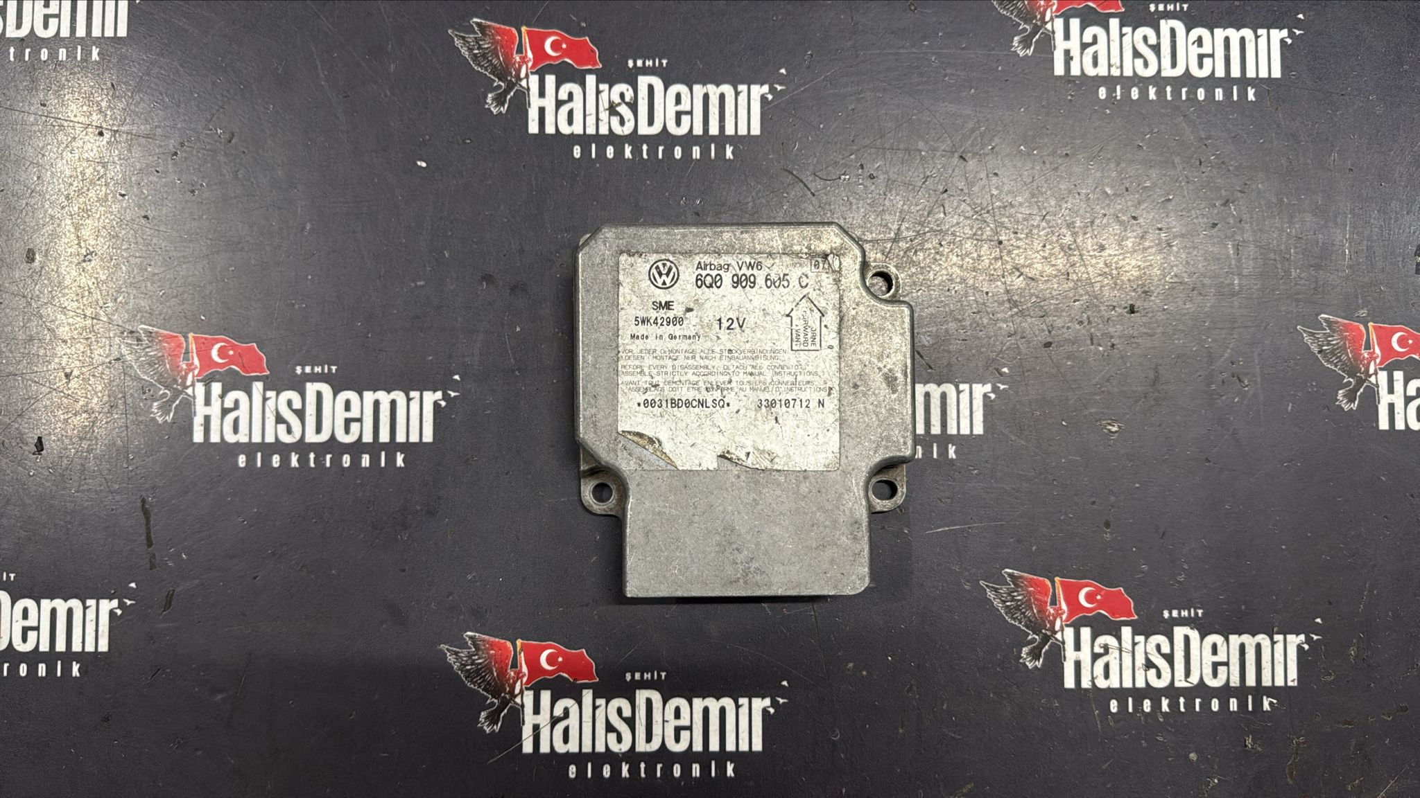 6Q0909605C VOLKSWAGEN PASSAT AİRBAG BEYNİ ORJİNAL ÇIKMA