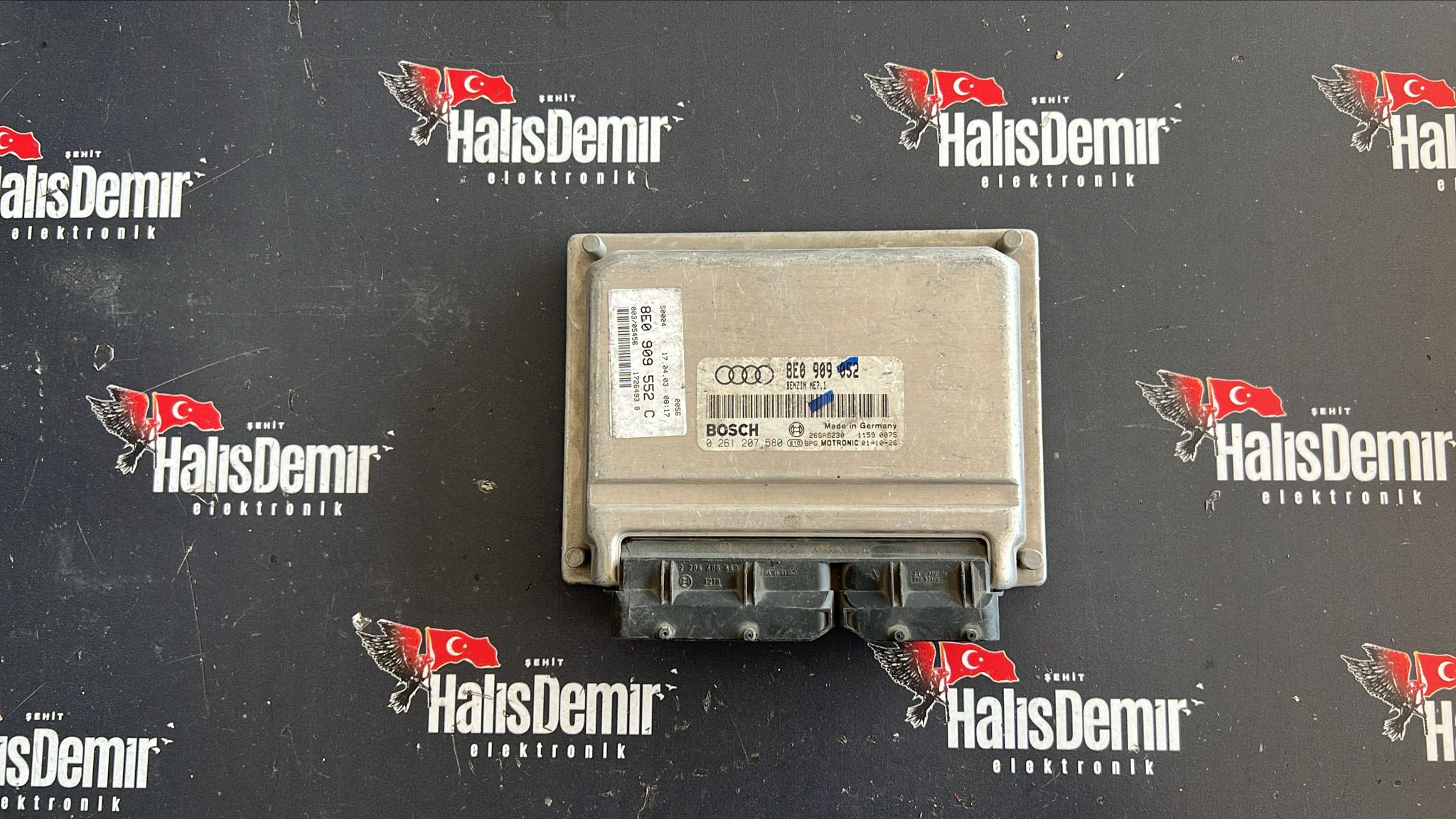 8E0909052 VOLKSWAGEN PASSAT 2.4 6V MOTOR BEYNİ ÇIKMA