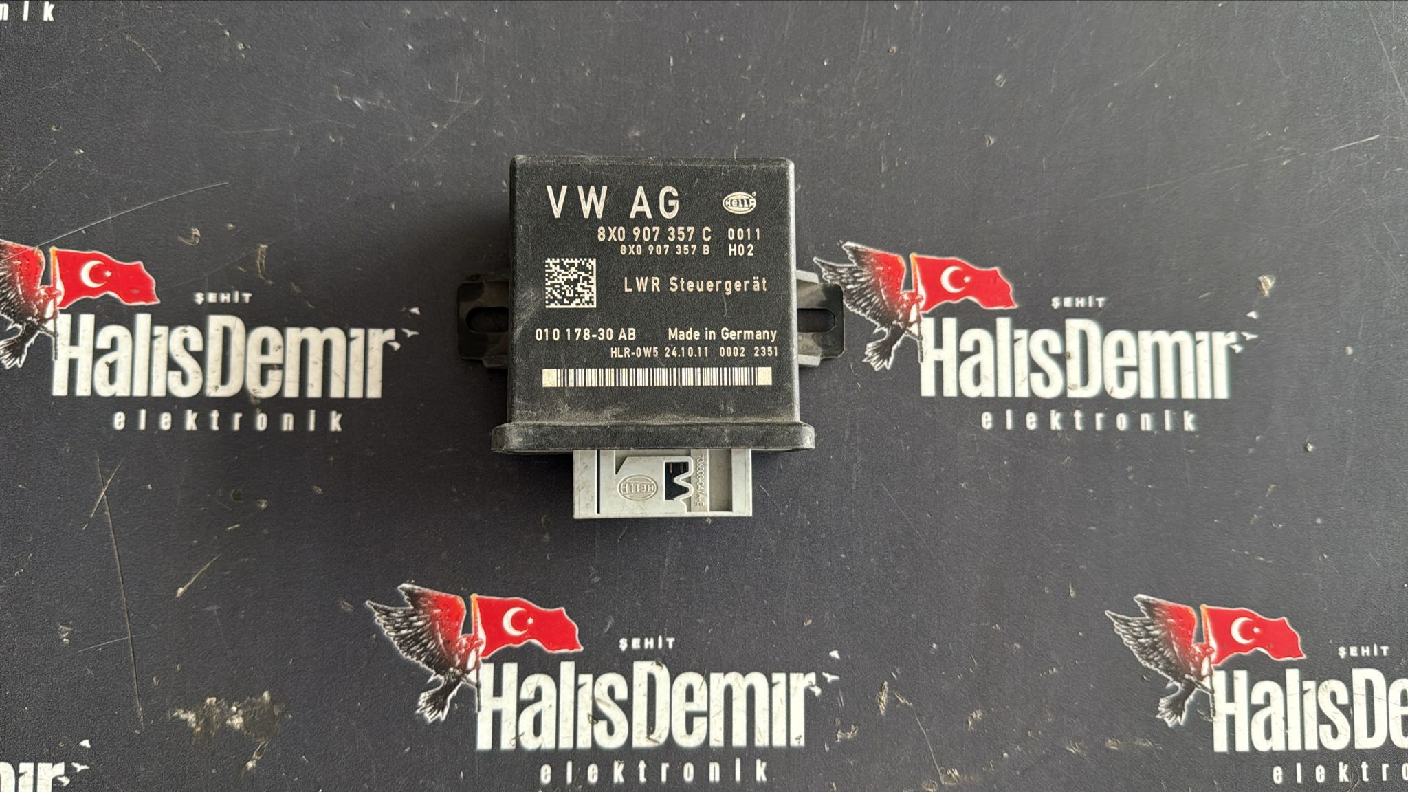 8X0907357C AUDİ A3 A4 FAR MENZİL KONTROL BEYNİ