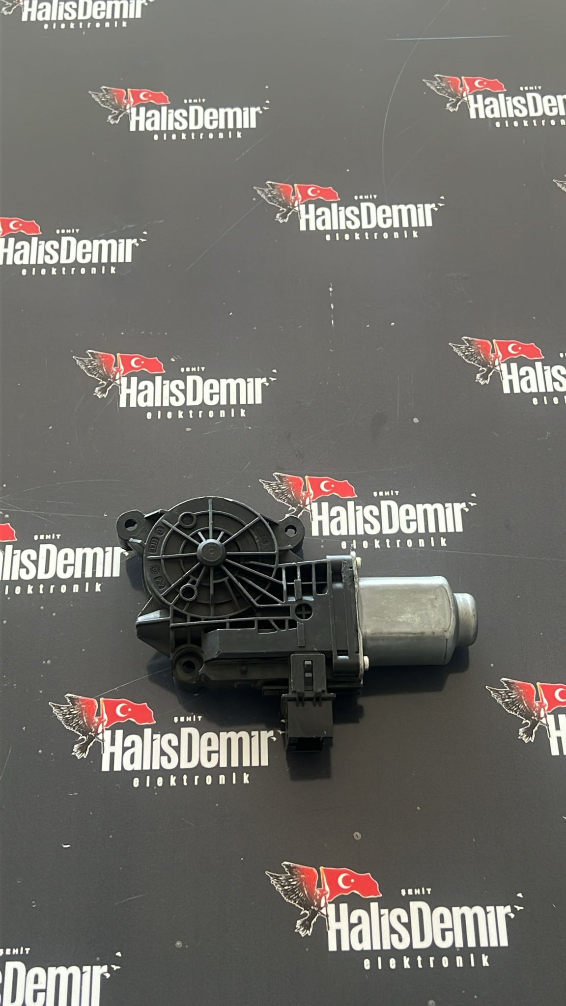 940881G Volkswagen Polo 5 cam kaldırma motoru 2015