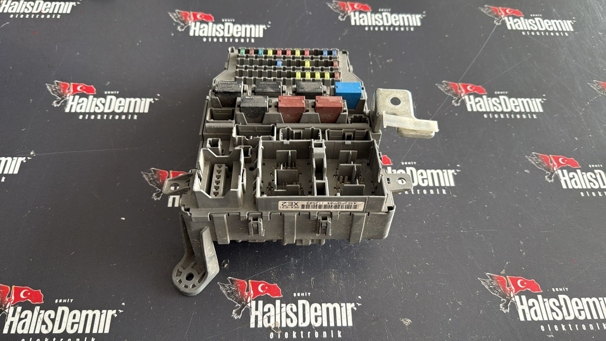 A 00 0011  SEA-E21 XE2 HONDA ACCORD VTEC 2.4 SİGORTA KUTUSU