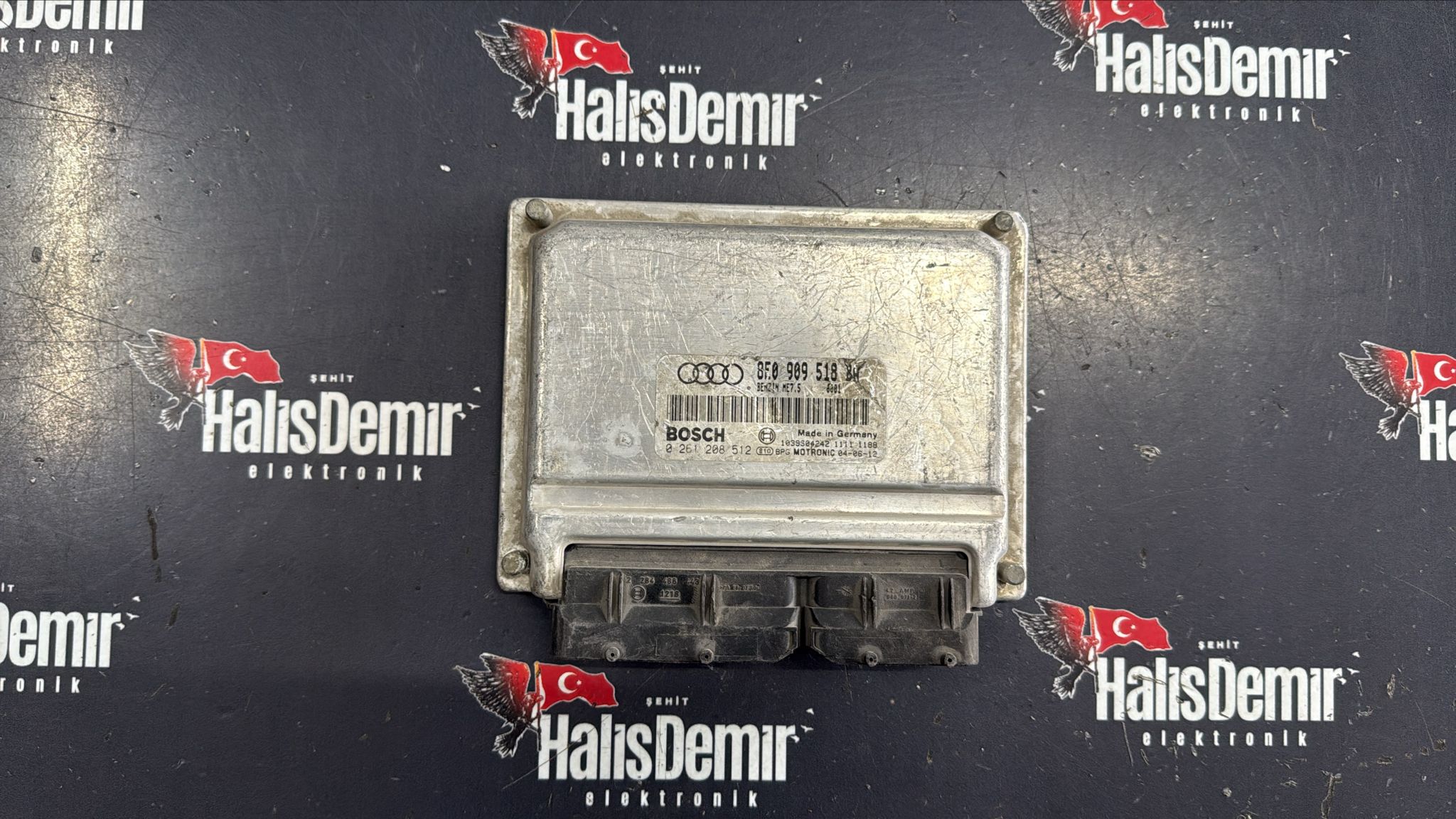 AUDİ A4 1.8T MOTOR BEYNİ 8E0909518BH