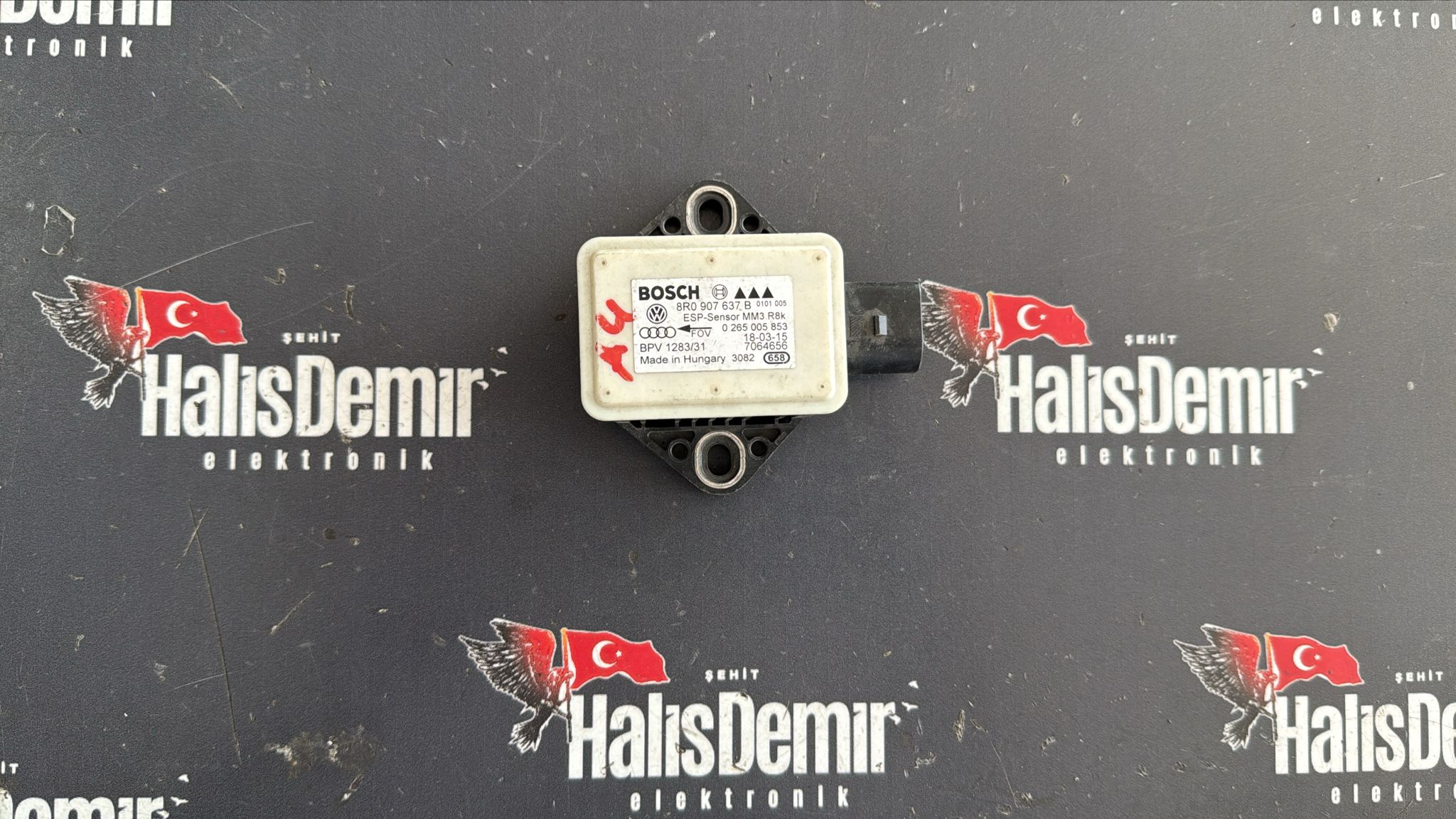 AUDİ A4 A5 Q5 EPS SENSÖRÜ 8R0907637B
