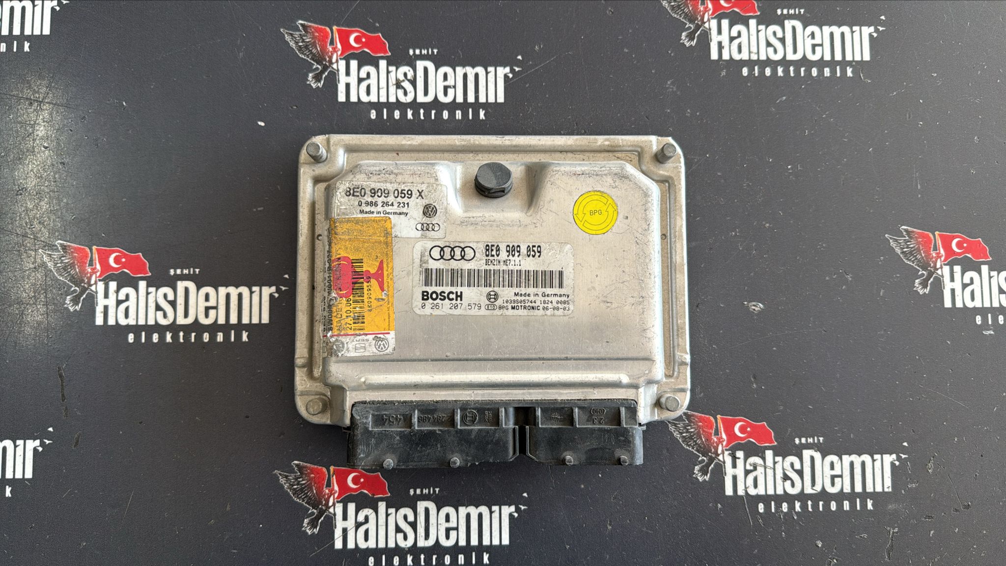 AUDİ A4 A6 3.0 MOTOR BEYNİ 8E0909059