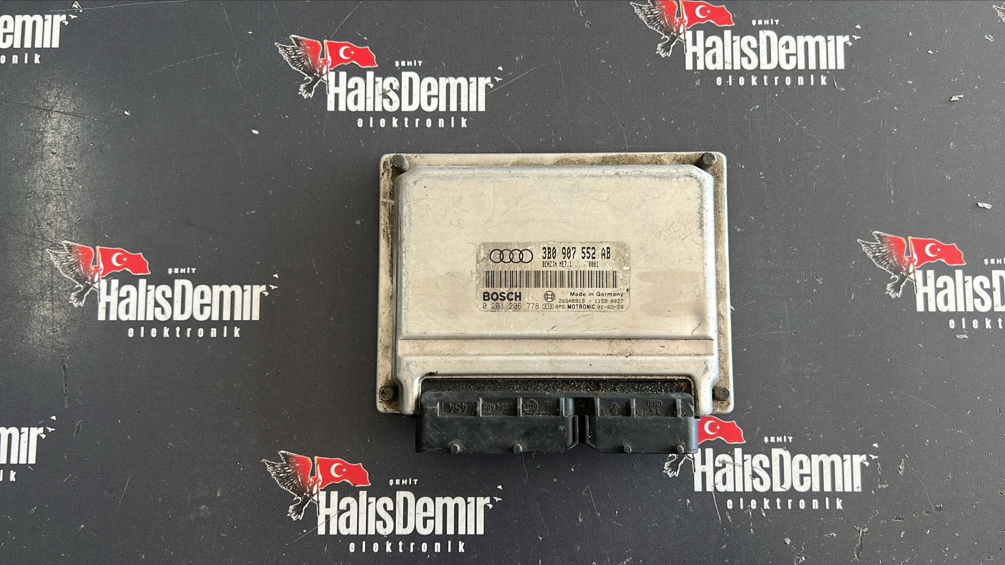 AUDİ A6 2.4 MOTOR BEYNİ 3B0907552AB