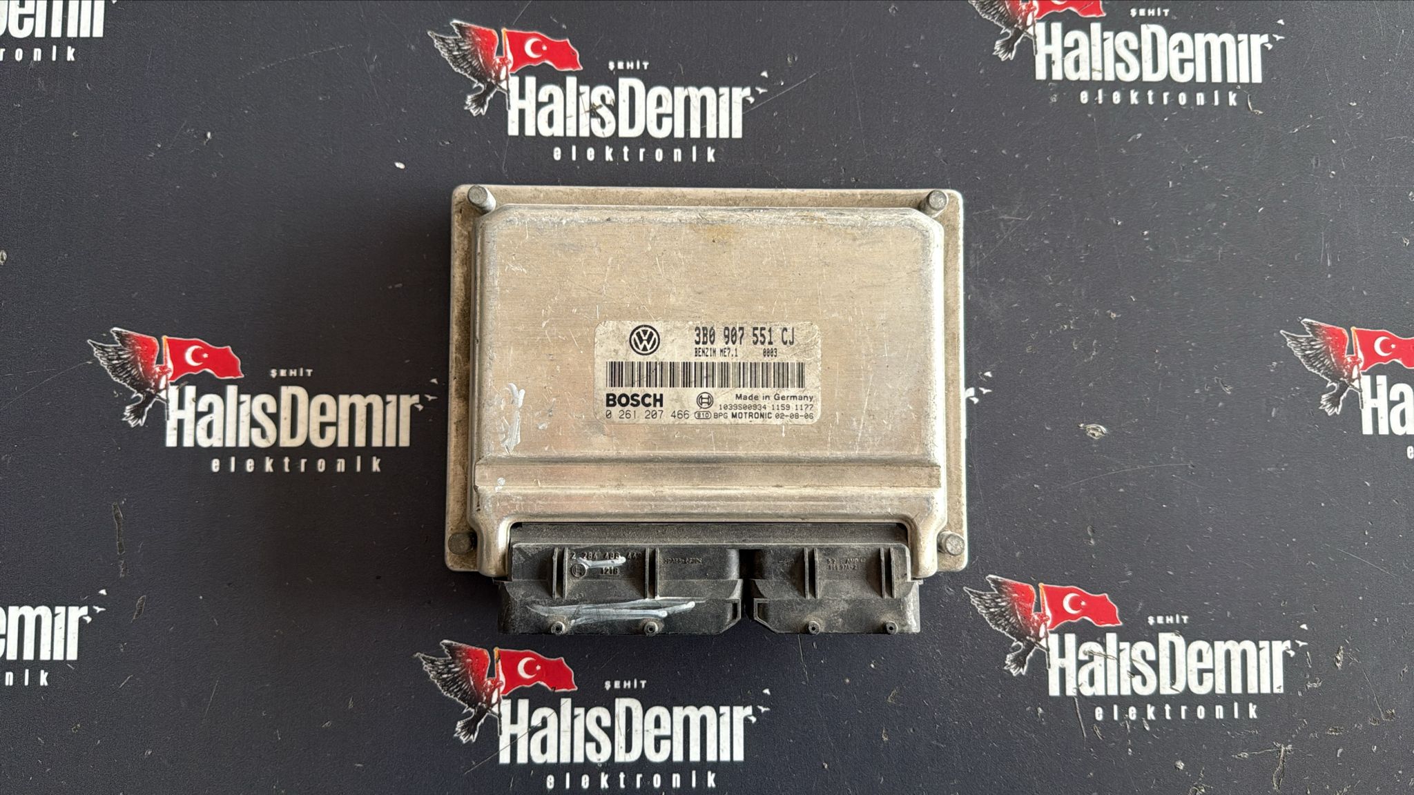 Audi A6 Motor Beyni 3B0907551CJ 0261207466