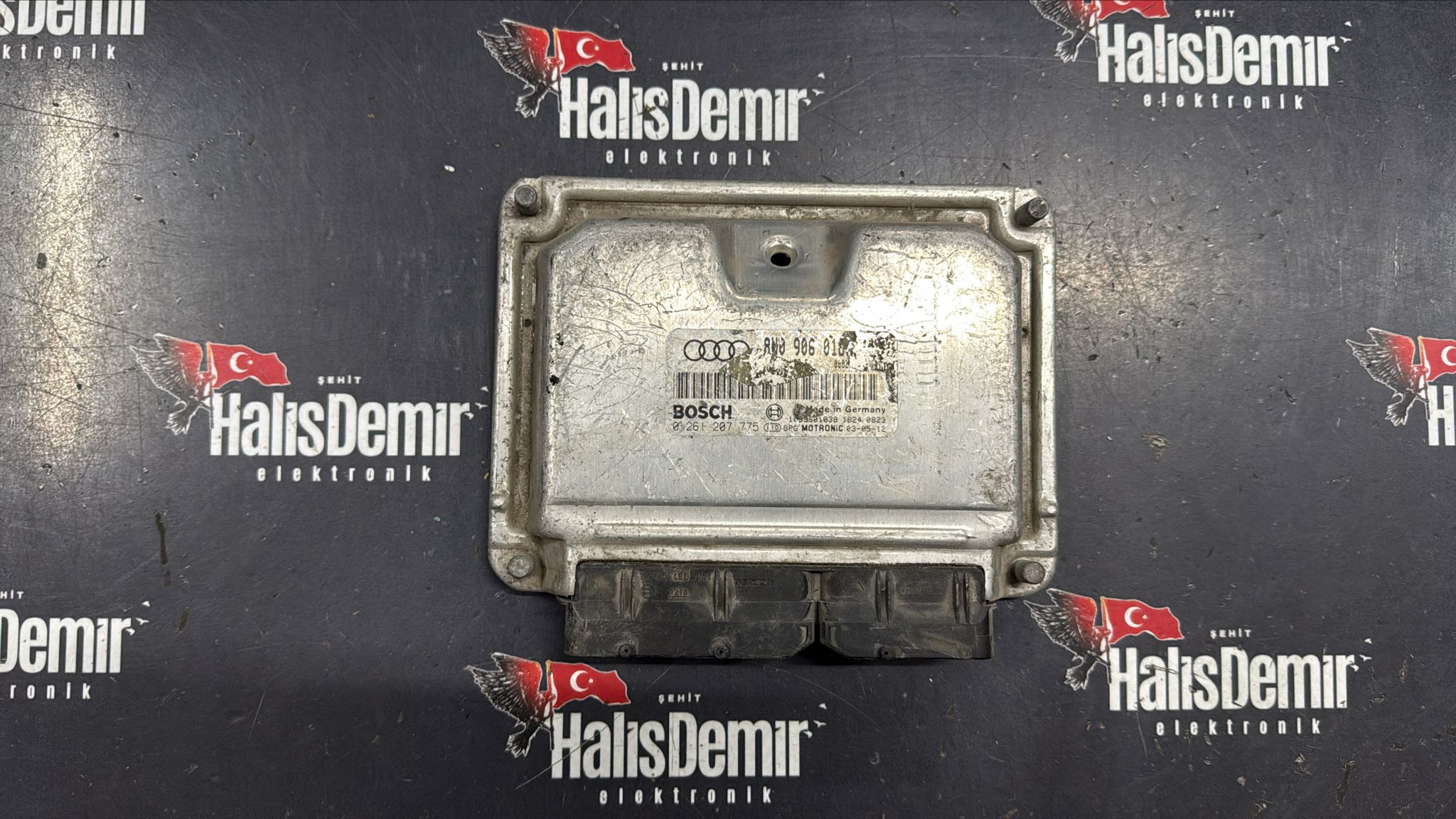 Audi TT 1.8 MOTOR BEYNİ 2002 MODEL 8N0906018 0261204900