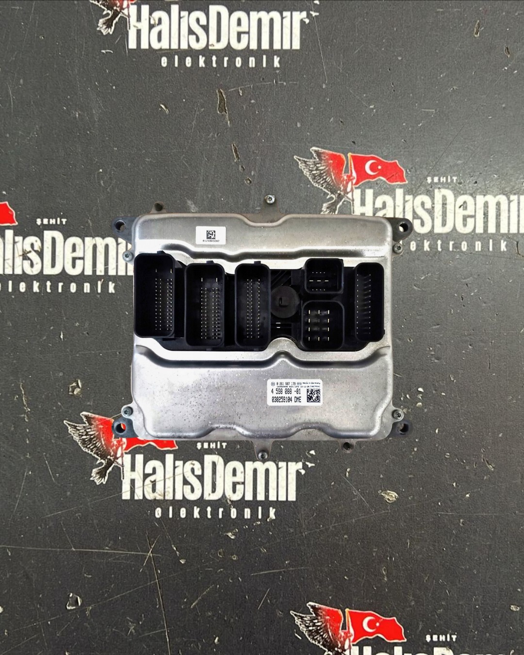 BMW F30 F10 LCİ MOTOR BEYNİ 8639594 8664600  0261S11652