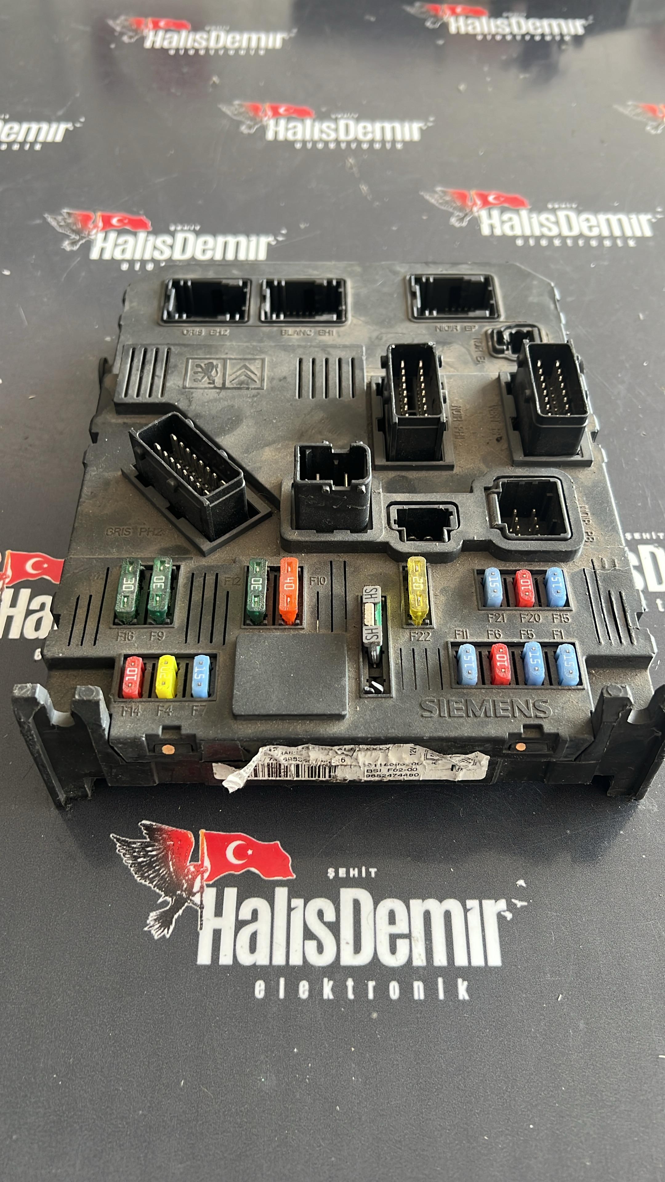 Citroen C3 1.4HDI Sigorta Body Beyni 9652474480 MG