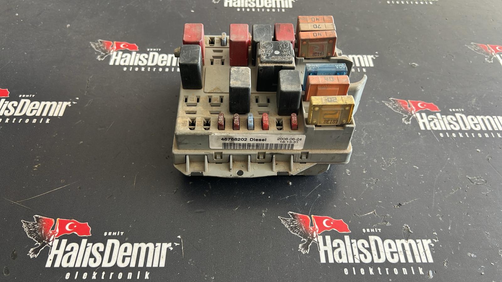 FİAT ALBEA PALİO 1.3 SİGORTA KUTUSU 46768202