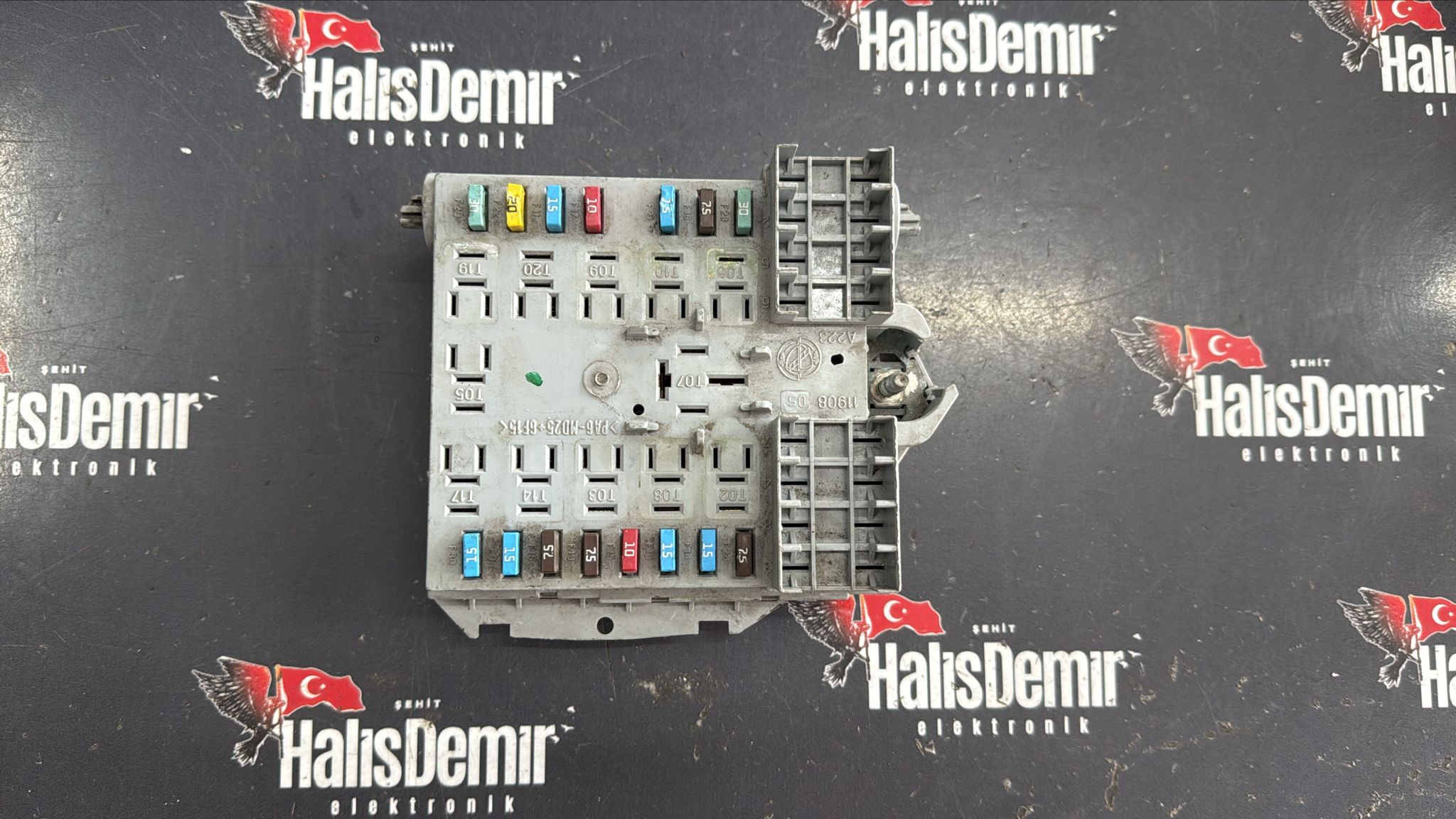 FİAT DUCATO CİTROEN JUMPER PEUGEOT BOXER SİGORTA KUTUSU 1367661080