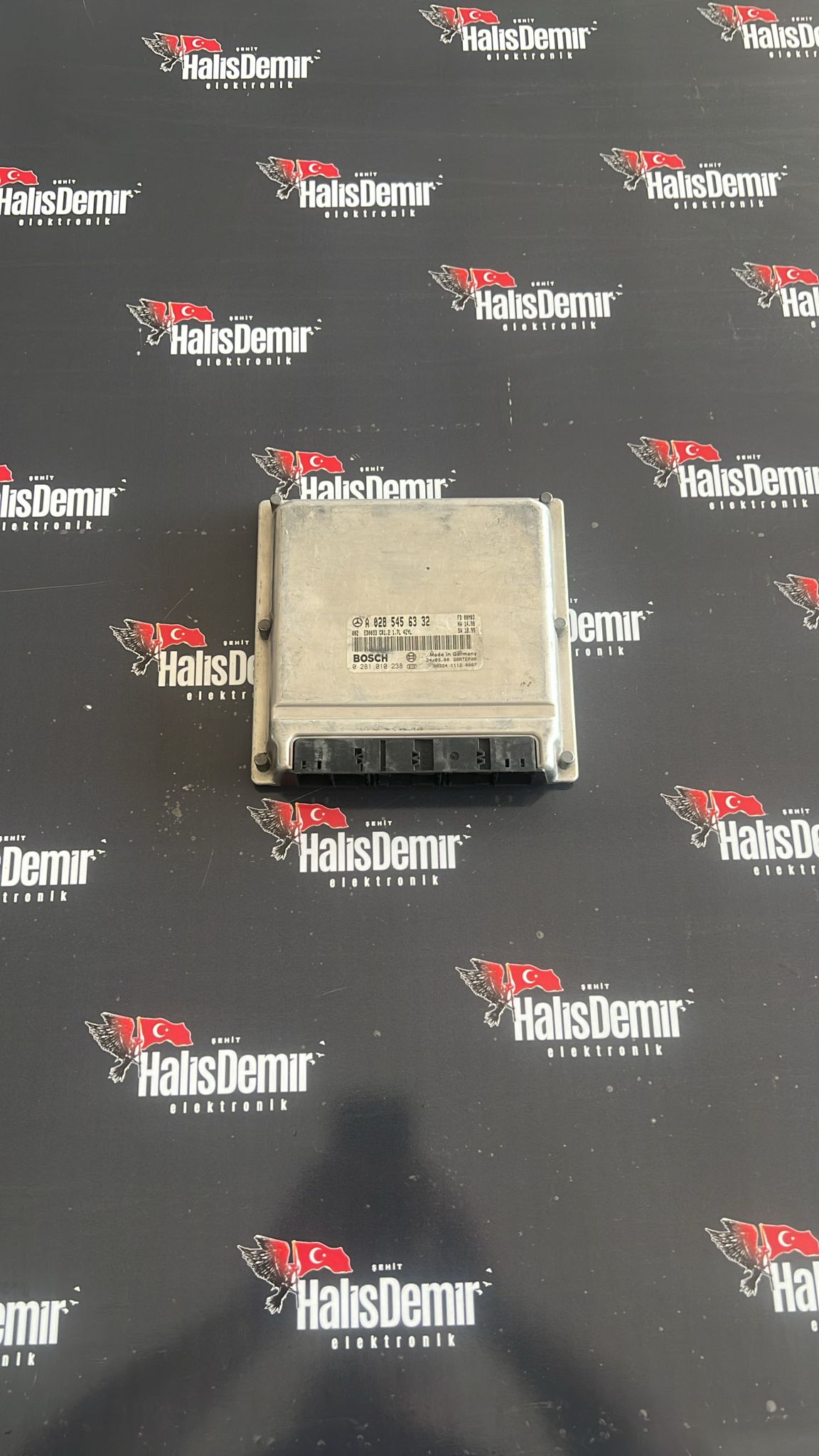 MERCEDES W210 E270CDI MOTOR BEYNİ 6121531279 - 0225458132 BOSCH 0281010537 BOSCH 0281010043 A6121531279 A0225458132 OM612M1