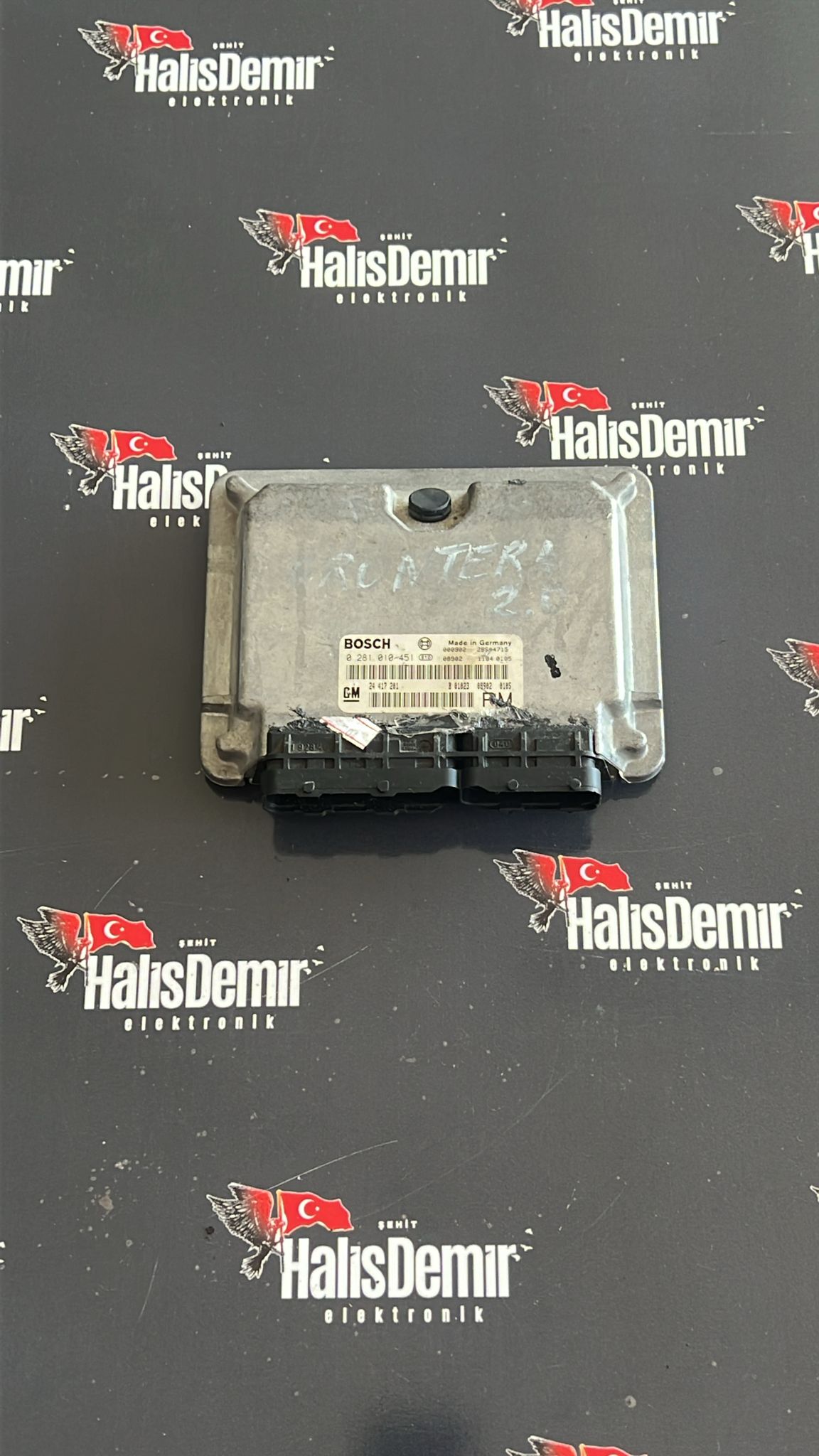 Opel Frontera 2.2D 2,0 D Bosch 0281010451 GM 24417201