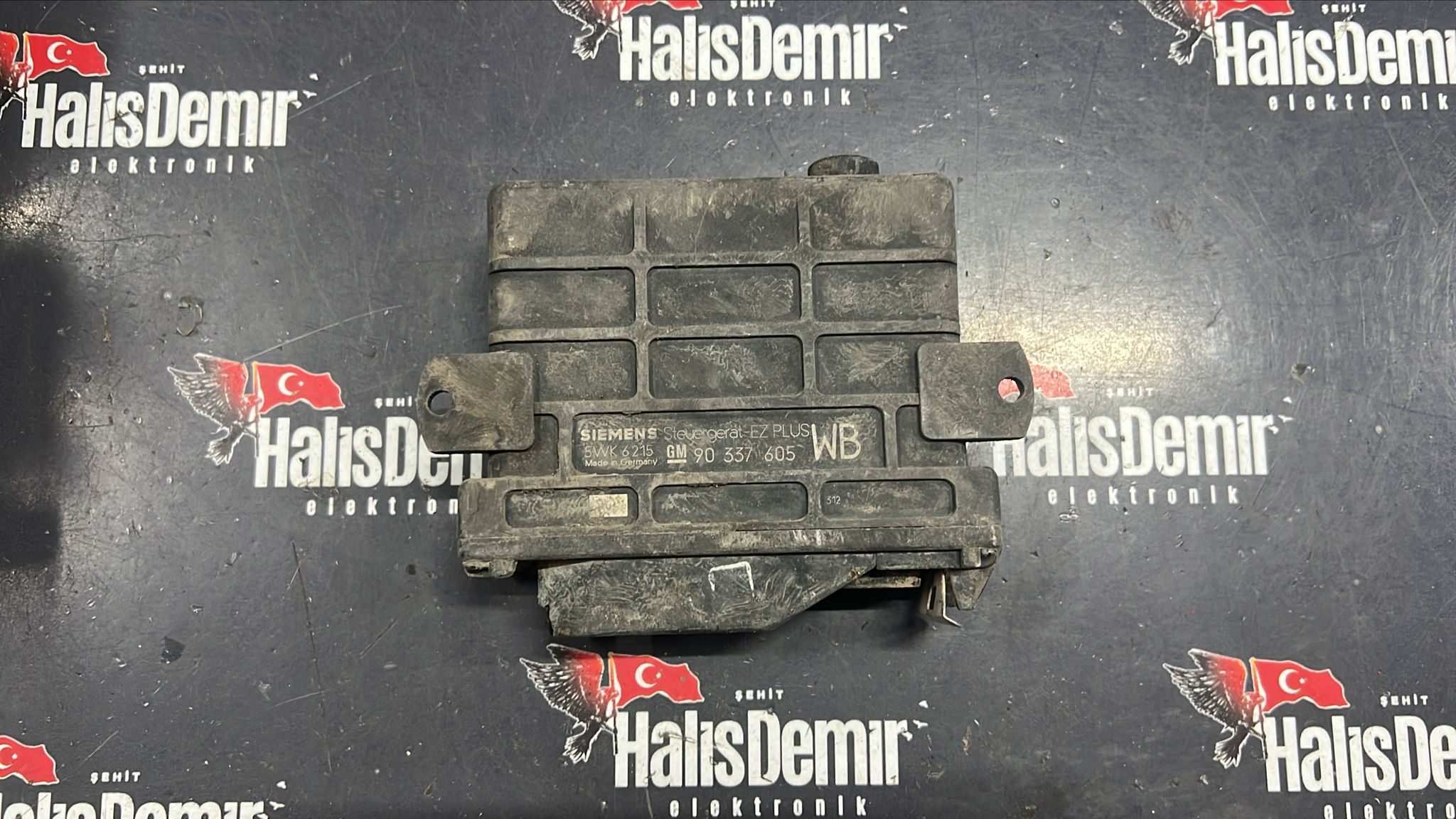 Opel Vectra A Motor Beyni Orjinal 90337605