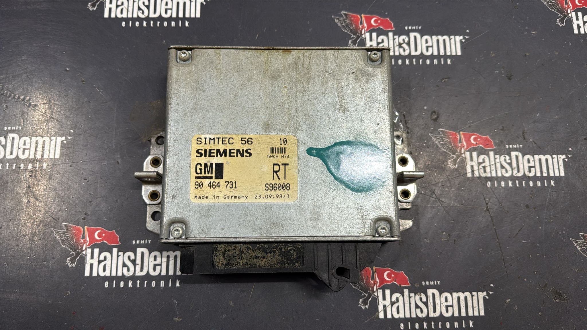 Opel Vectra B 2.0 Motor Beyni 90464731 SIMTEC56 RT