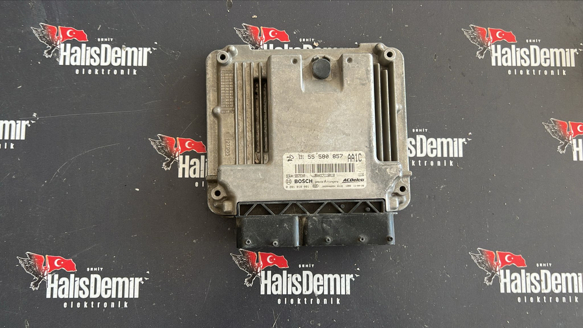 Opel İnsignia 2.0 Motor Beyni 0281018081 55580857