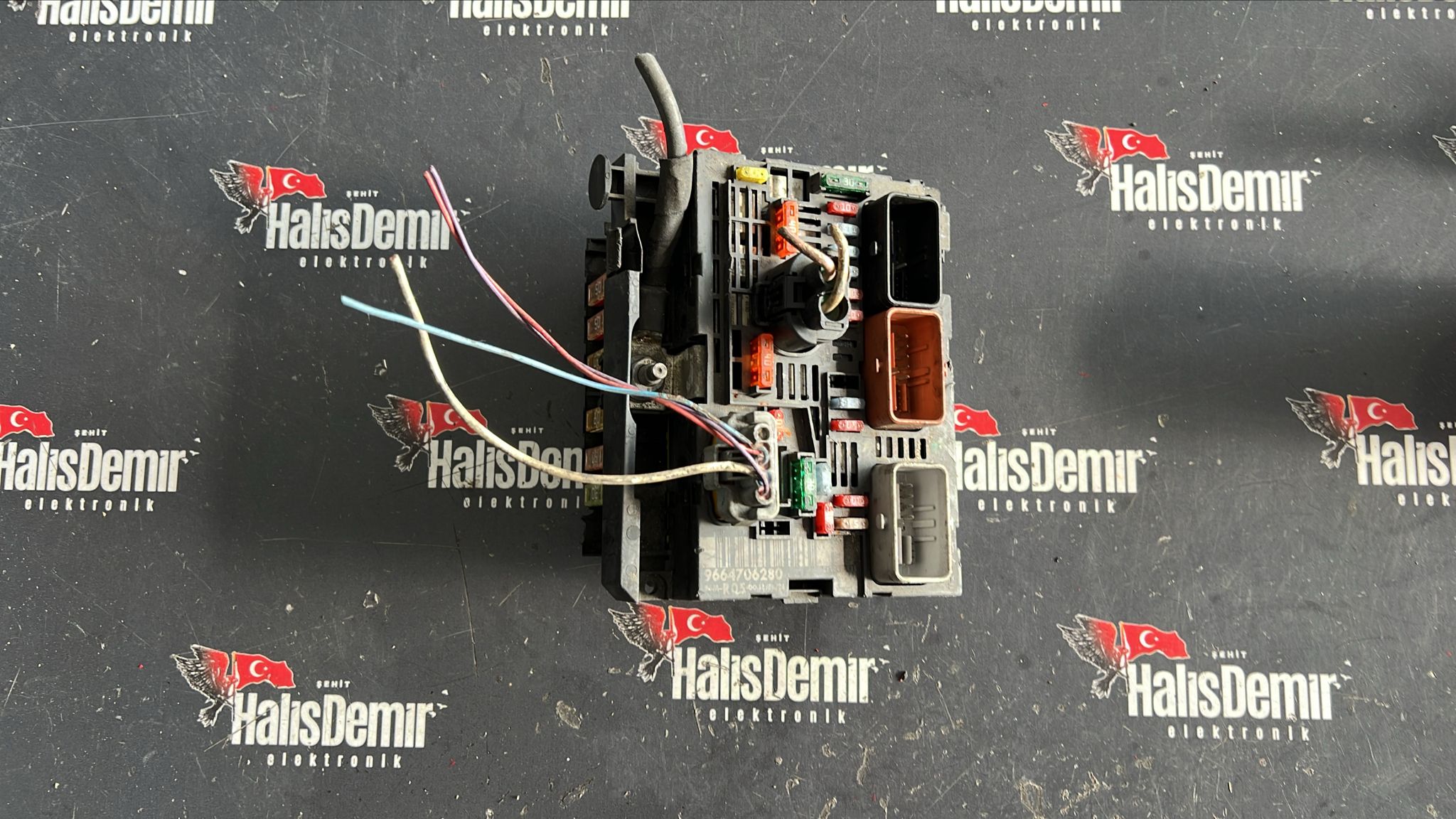 PEUGEOT 308 SİGORTA BSM BEYNİ 9664706280