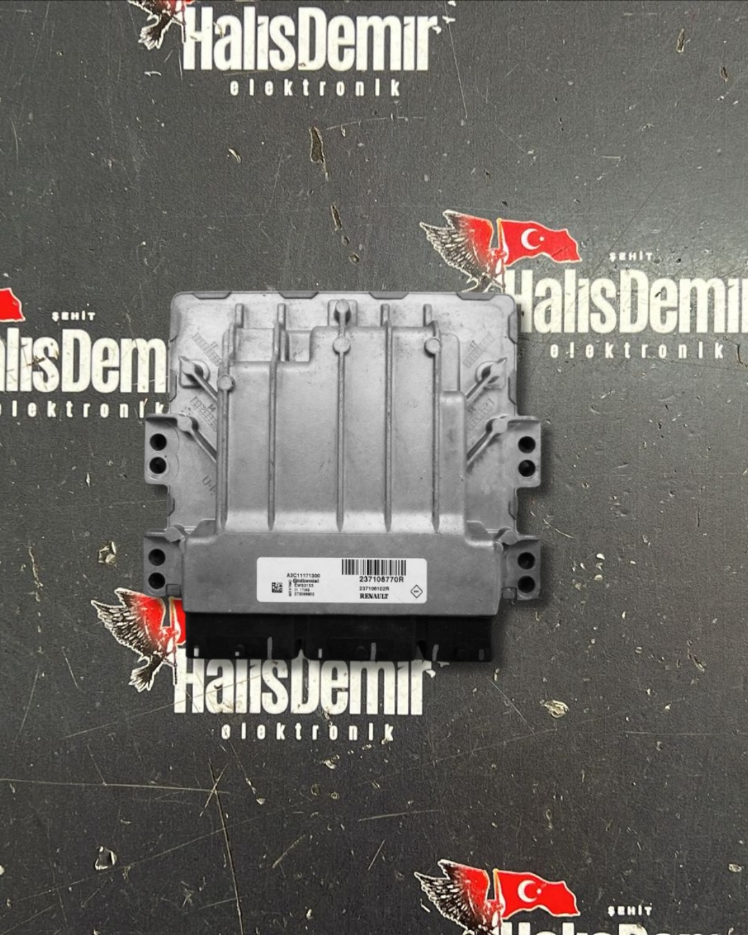 RENAULT CAPTUR CLİO 1.2 MOTOR BEYNİ 237108770R EMS3155