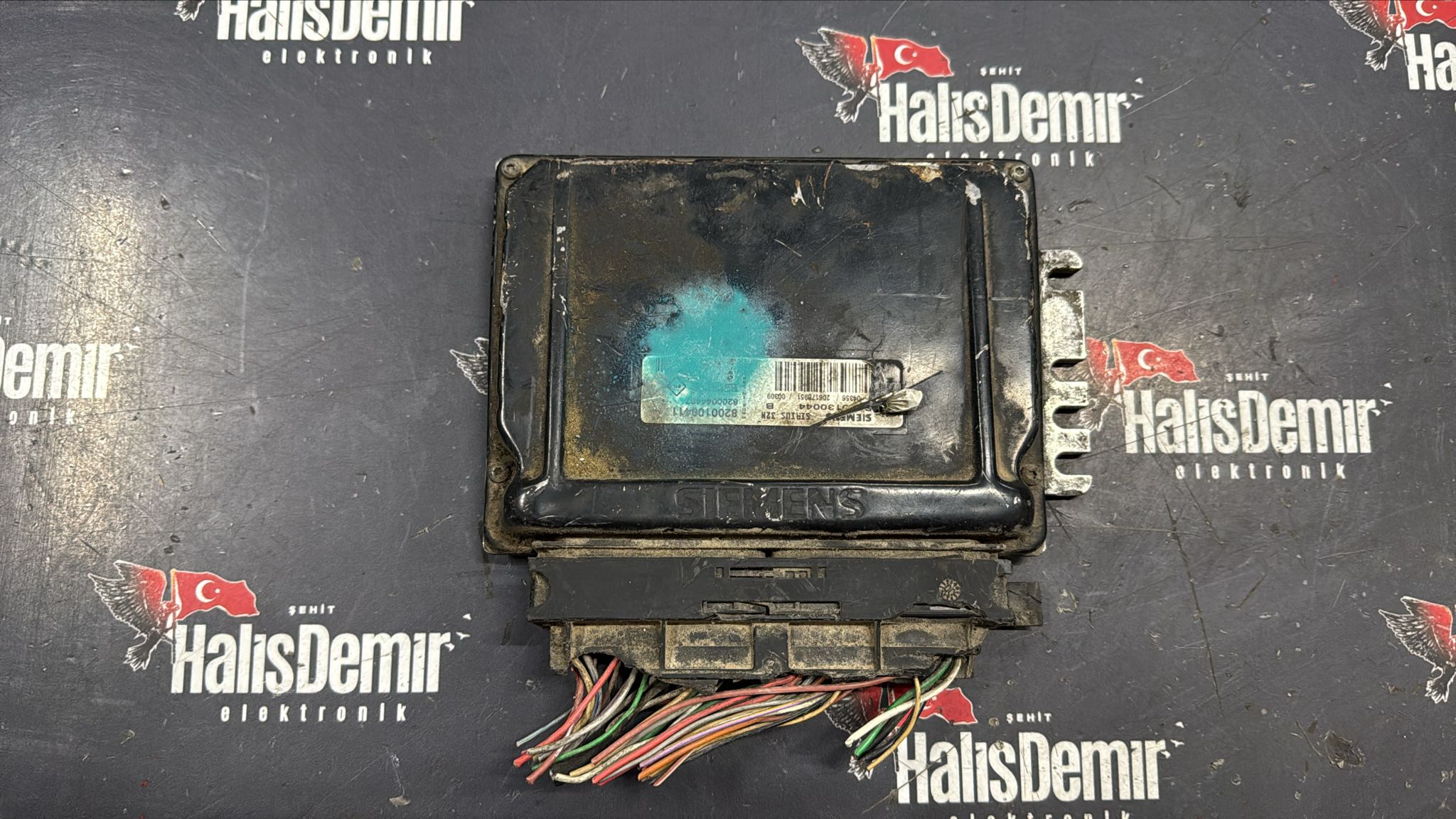 RENAULT CLİO MEGANE 1.6 SIRİUS 32N MOTOR BEYNİ 8200044437 8200108411