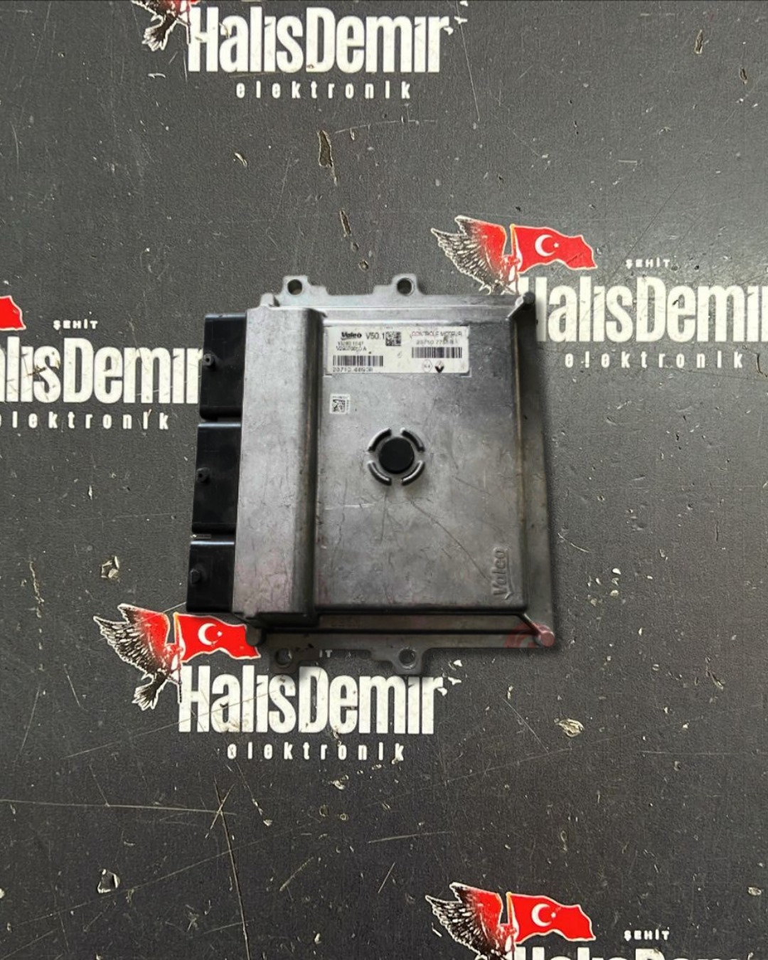 RENAULT CLİO MOTOR BEYNİ 237107751R