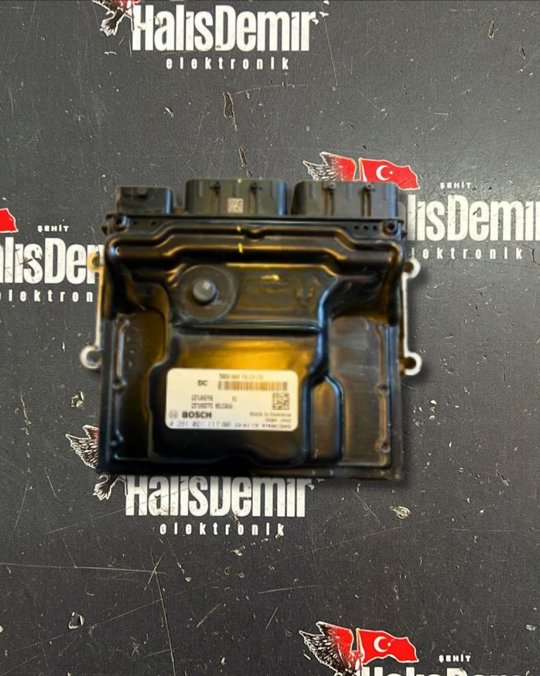 RENAULT KANGO MOTOR BEYNİ 237109279S 0281021117