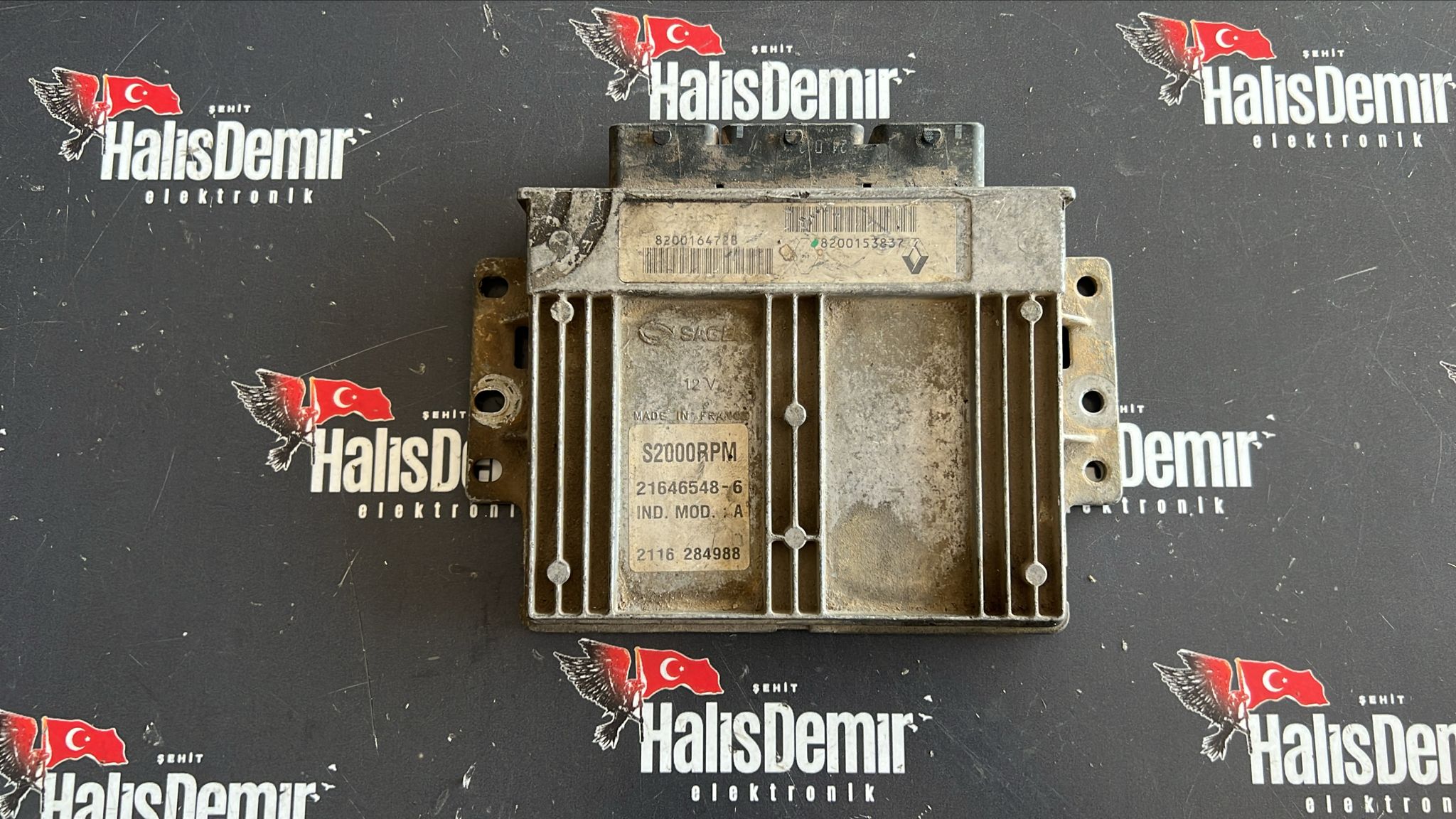 RENAULT LAGUNA 1.6 MOTOR BEYNİ 8200164728-8200153837