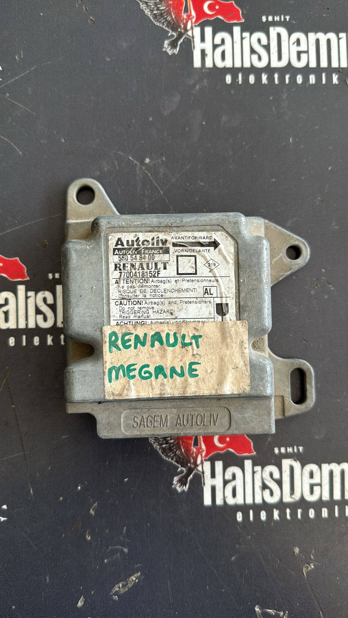 RENAULT MEGANE AIRBAG BEYNİ 7700418152F