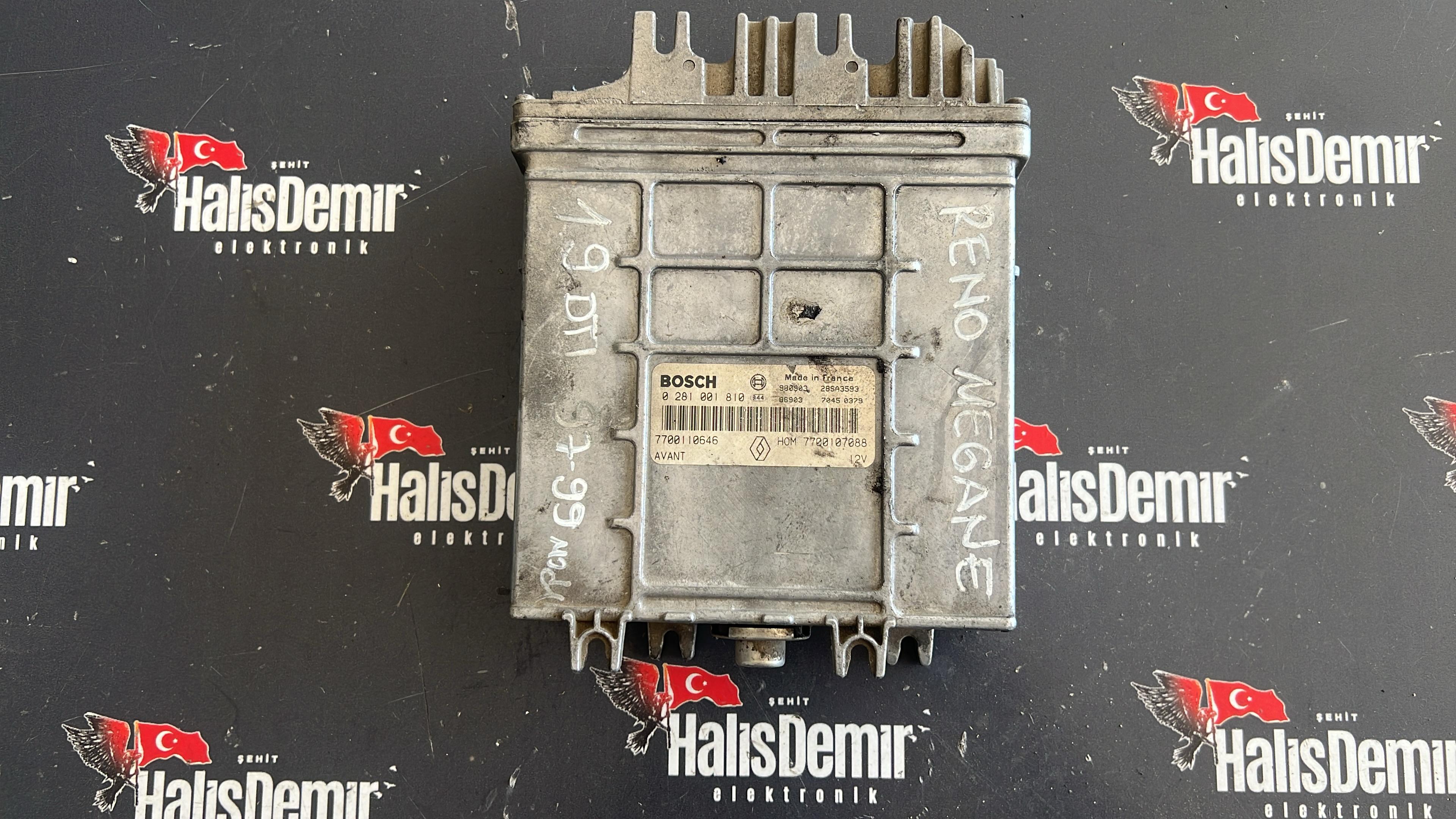 Renault Megane 1.9 Motor Beyni Orjinal 0281001810 7700110646 HOM7700107088