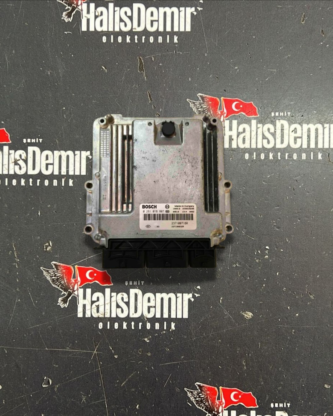 Renault Trafic Master Motor Beyni 237100718R - 0281016807