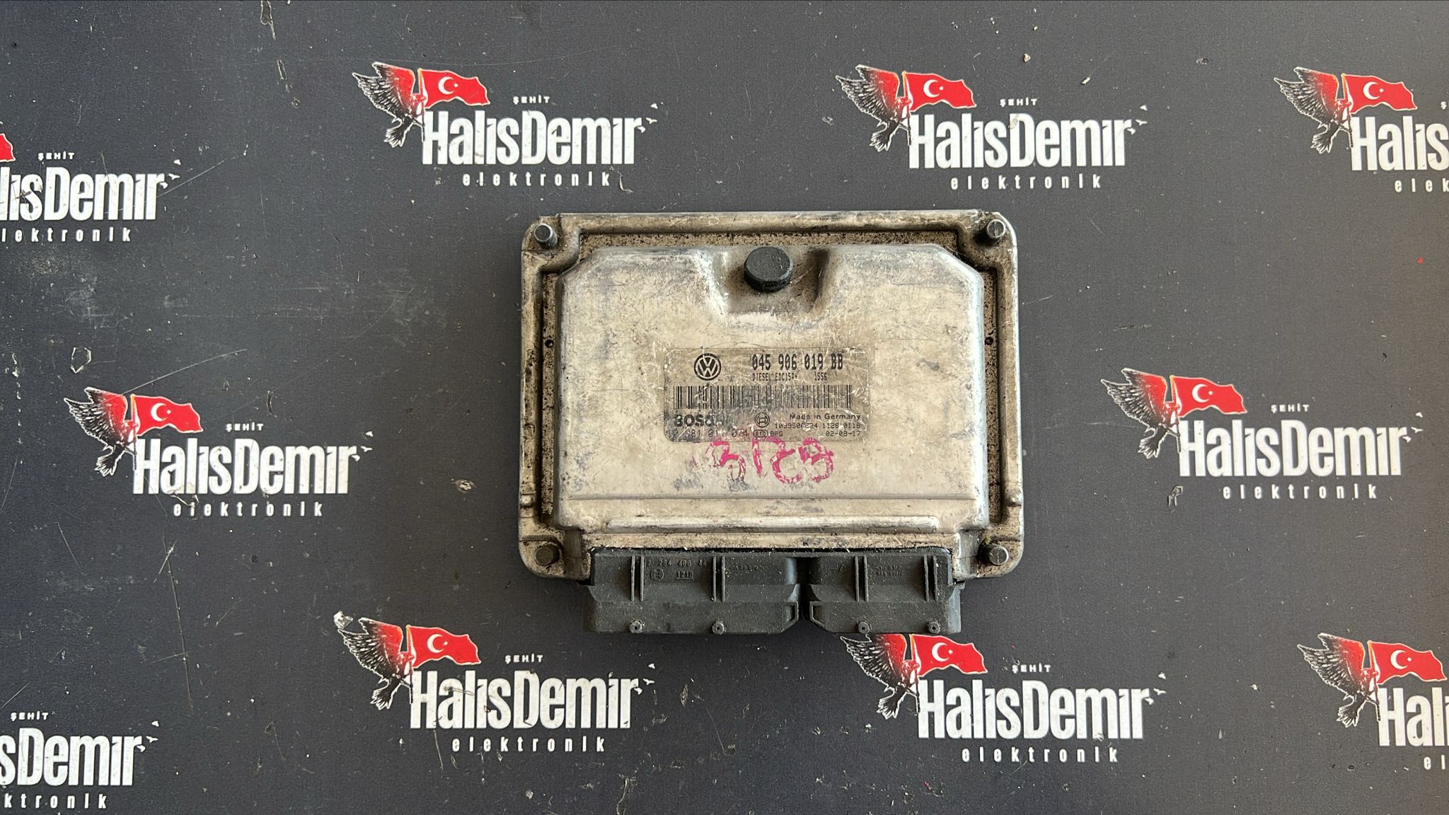 Seat Ibiza 1.4 Motor Beyni DC15P+ 0281011074 045906019BB