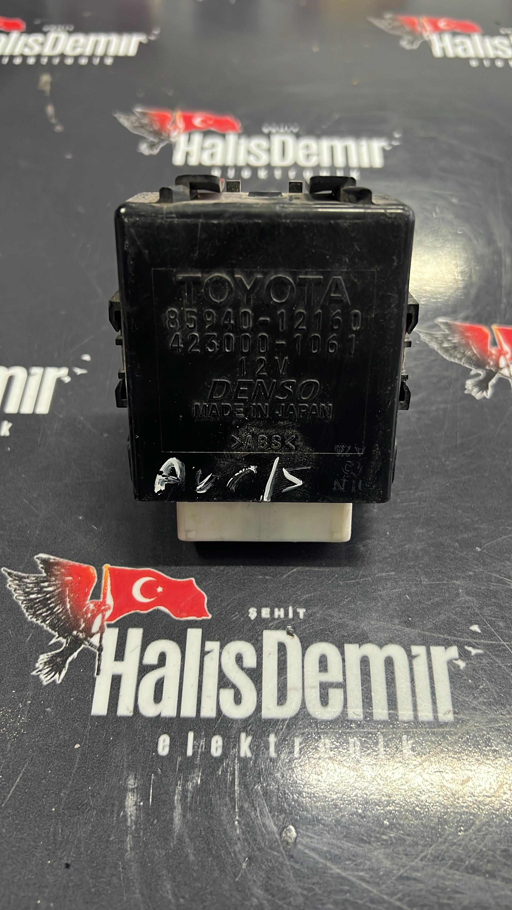 TOYOTA COROLLA ÇIKMA YAĞMUR SENSÖRÜ 2007-2012 85940-12160