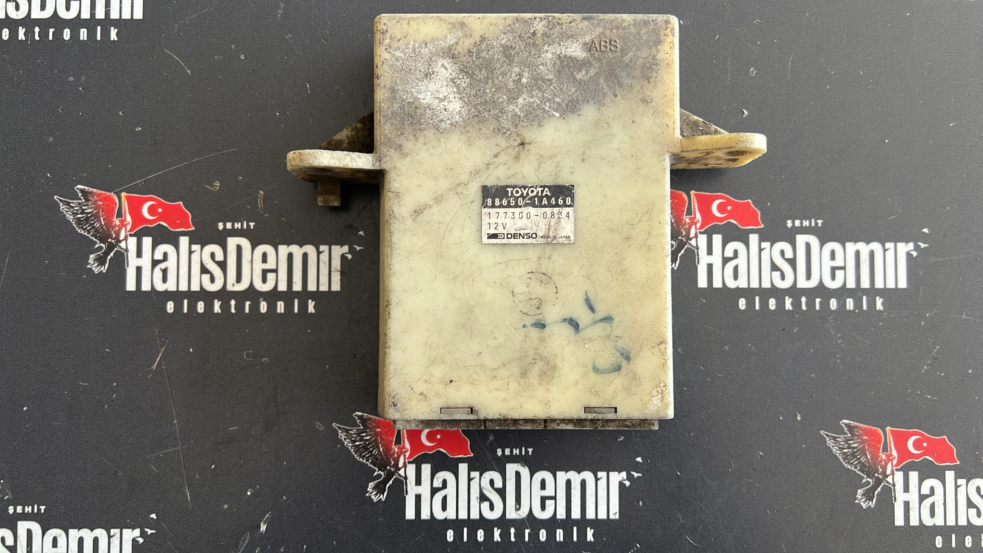 Toyota Corolla MOTOR BEYNİ AE100 88650-1A460 12V 177300-0832