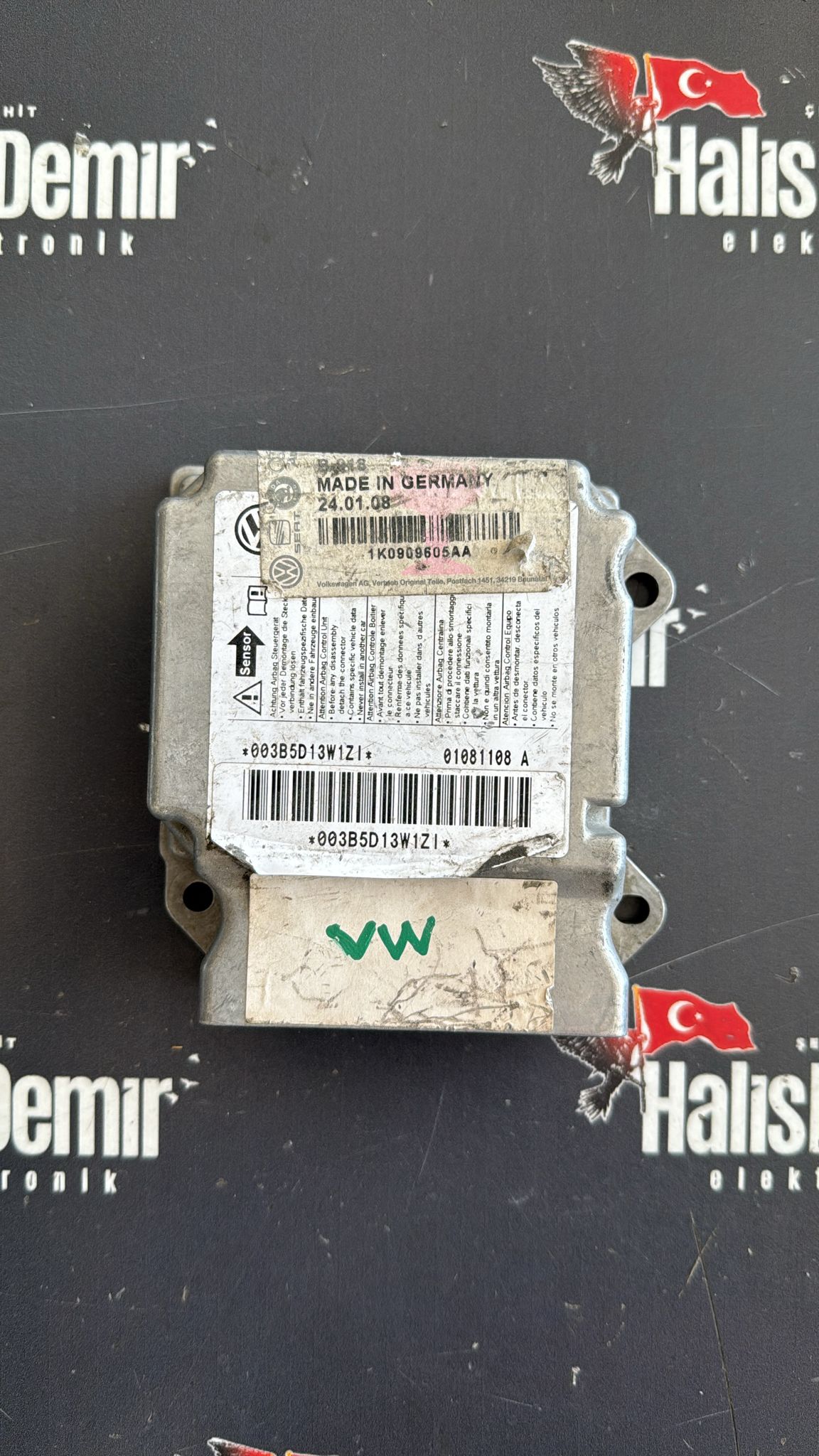 VOLKSWAGEN GOLF5 AİRBAG BEYNİ 1K0909605AA