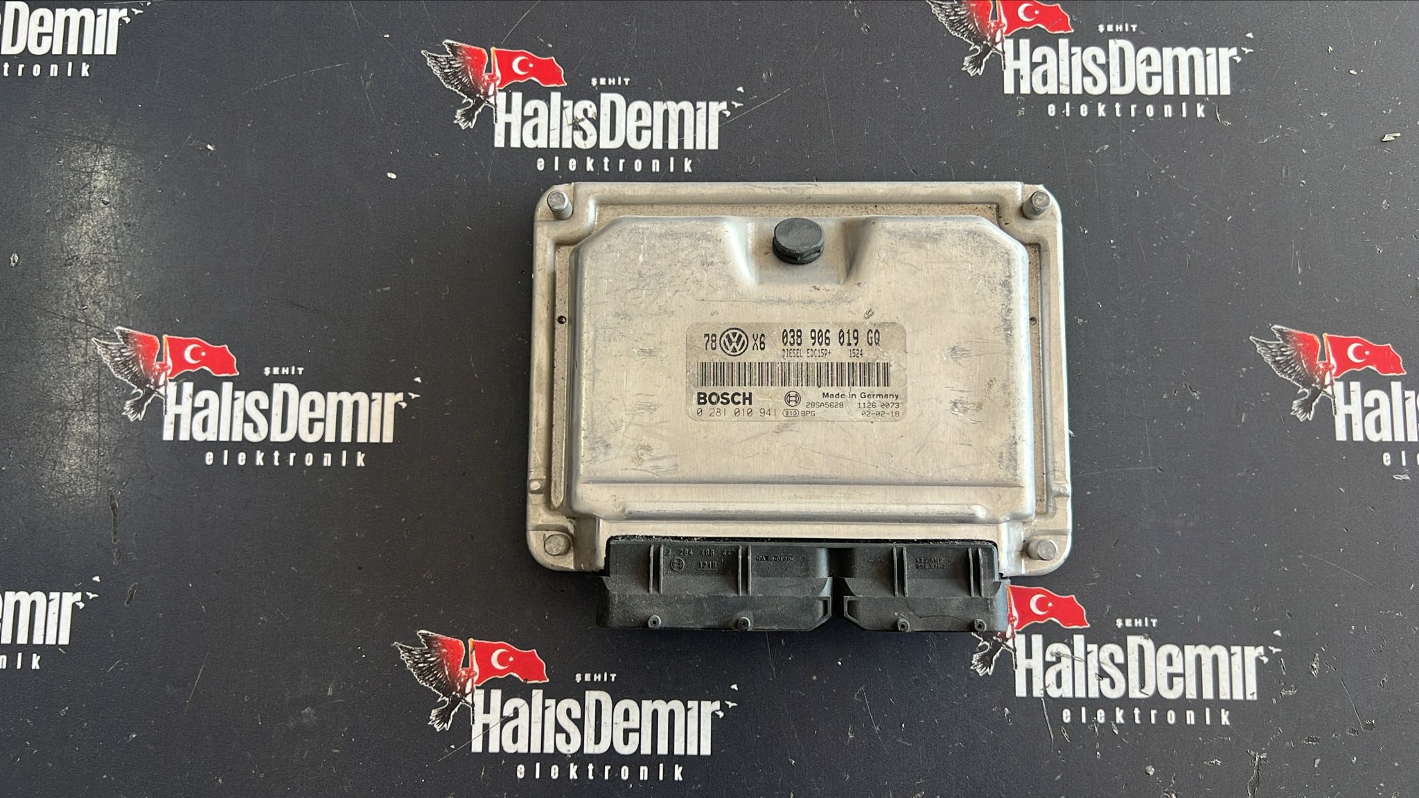 VOLKSWAGEN PASSAT 1.9 TDI MOTOR BEYNİ  038906019GQ