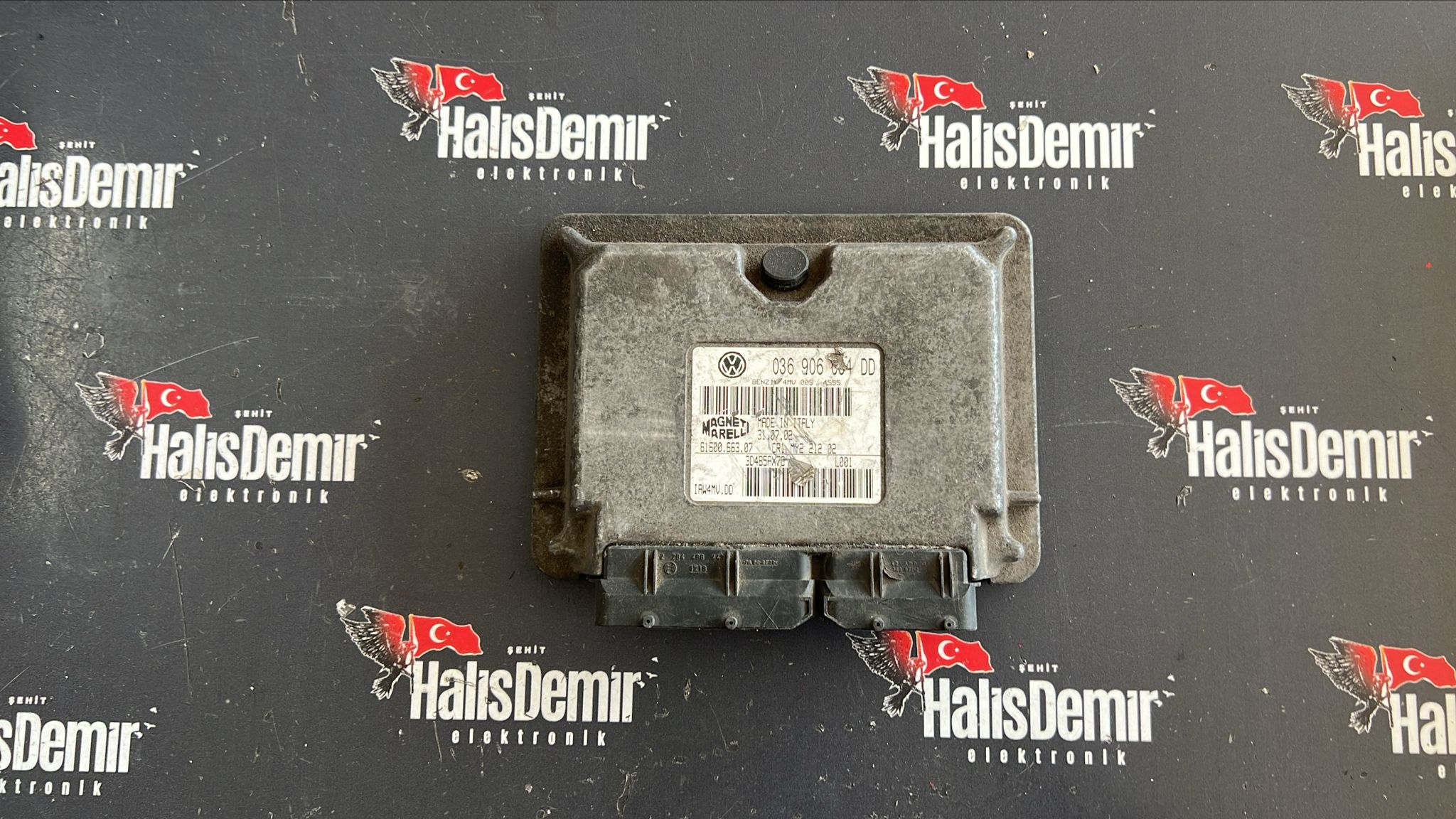 VOLKSWAGEN POLO 1.4 MOTOR BEYNİ 036906034DD IAW4MV.DD