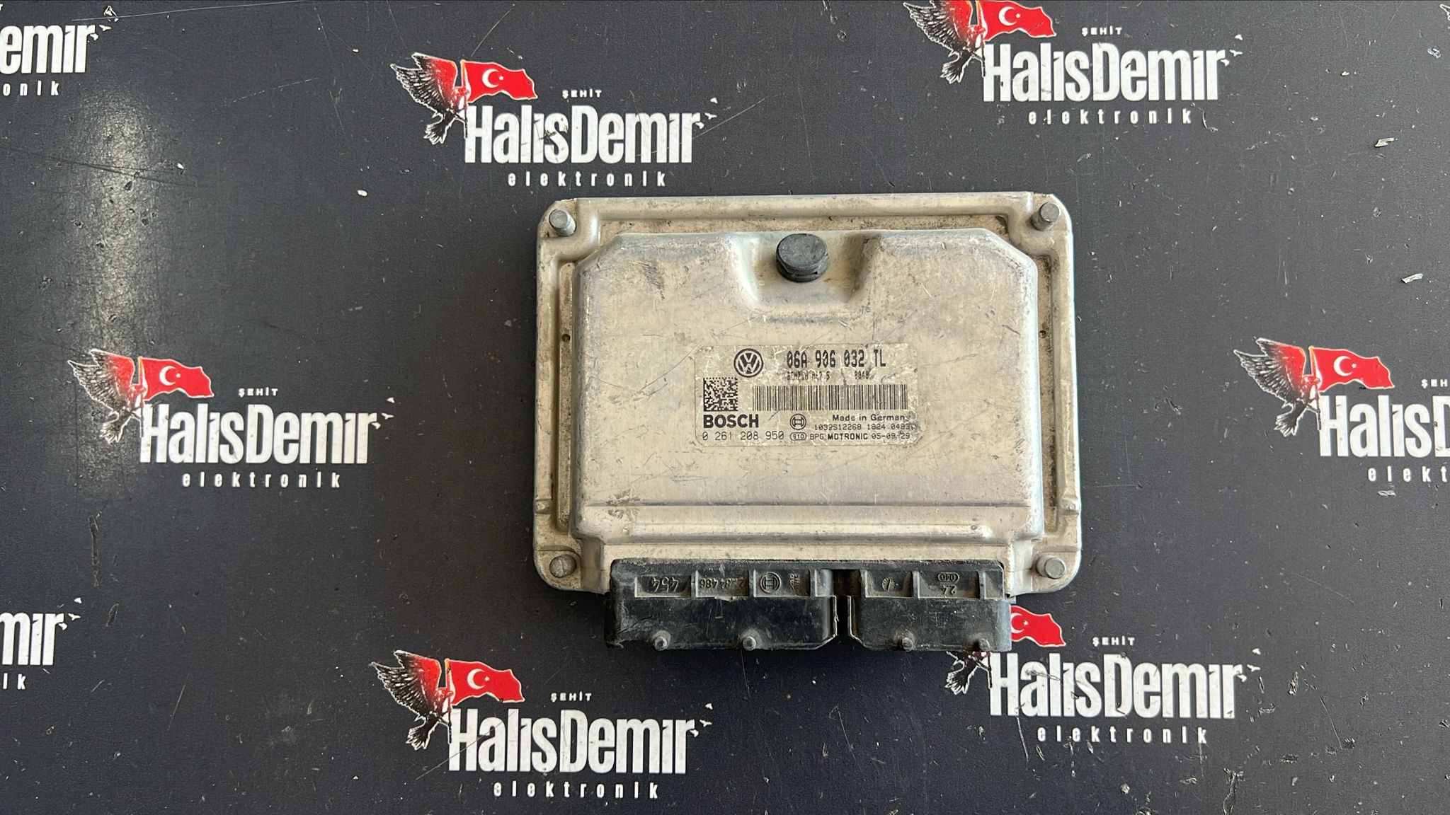 VOLKSWAGEN POLO UYUMLU ME7.5 MOTOR BEYNİ 06A906032TL