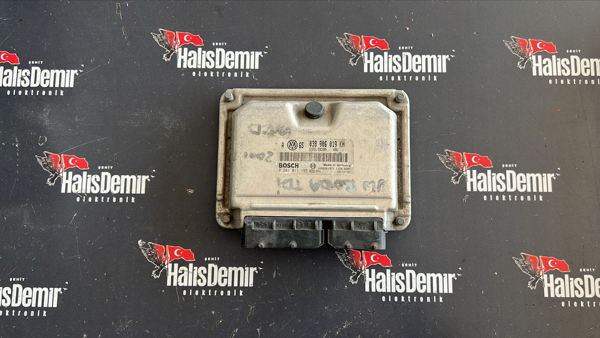 VOLKSWAGEN SKODA 1.9 TDI MOTOR BEYNİ 038906019KH