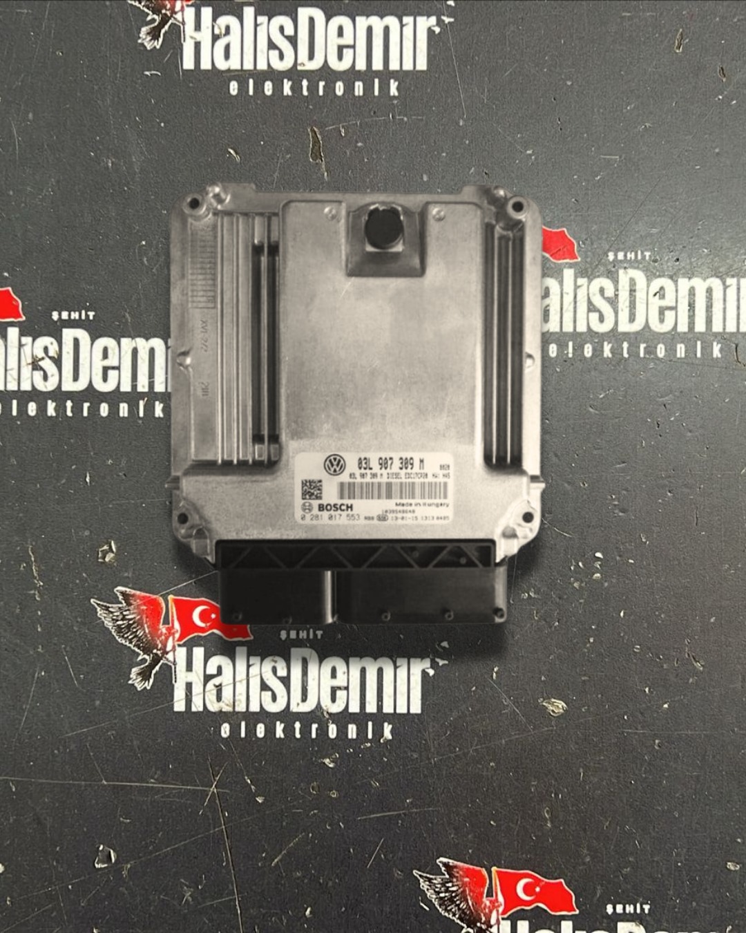 VOLKSWAGEN TRANSPORTER T5 T6 2.0 TDI MOTOR BEYNİ 0281017553