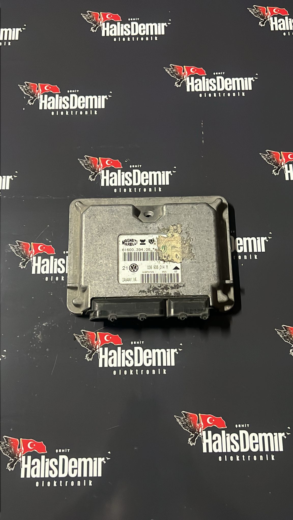 Volkswagen Golf 1.4 Motor Beyni IAW4AV.VA 61600.394.08 036906014M