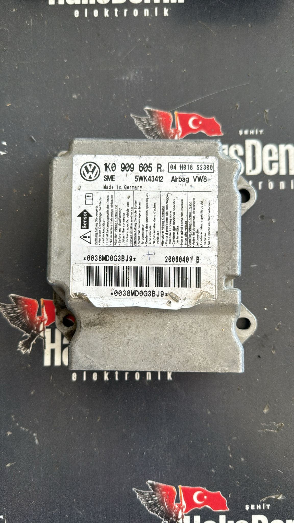 Volkswagen Jetta Golf Airbag Beyni 1K0909605R 5WK43412