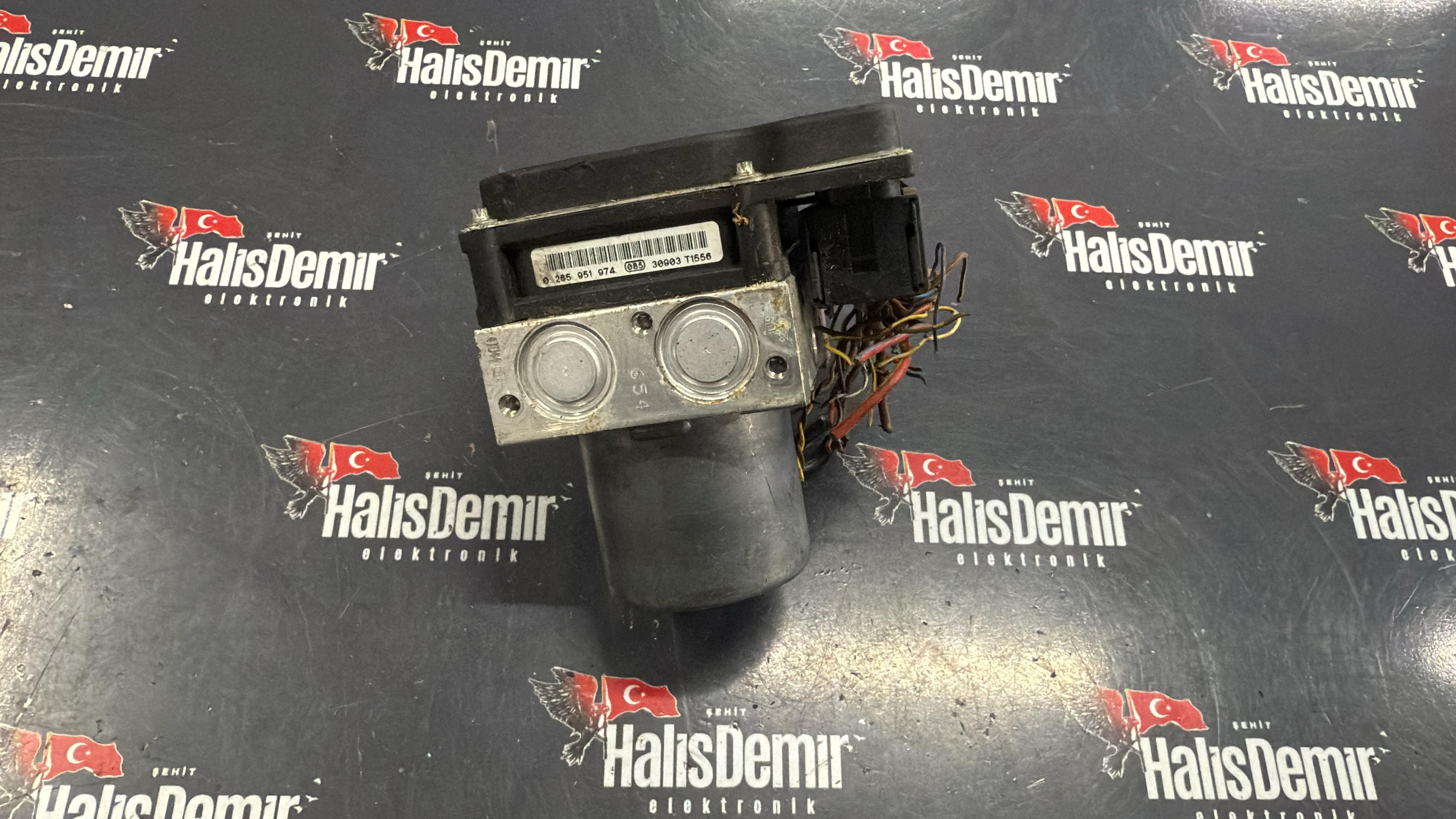 BMW X1 , E84 ABS BEYNİ 6860214 - 0265951974