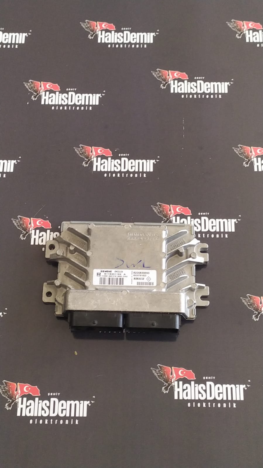 Dacia Logan Sandero  Renault Clio III  Motor Beyni 8200781823 8200839550