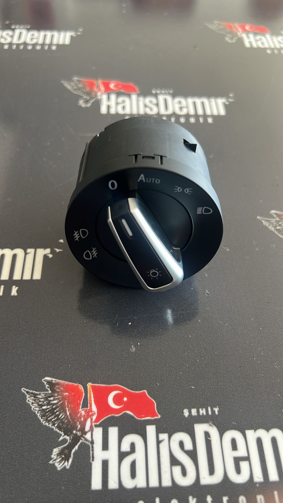 FAR ANAHTARI SİSLİ AUTO CADDY GOL JETTA PASSAT 5ND941431B 5N0941431B