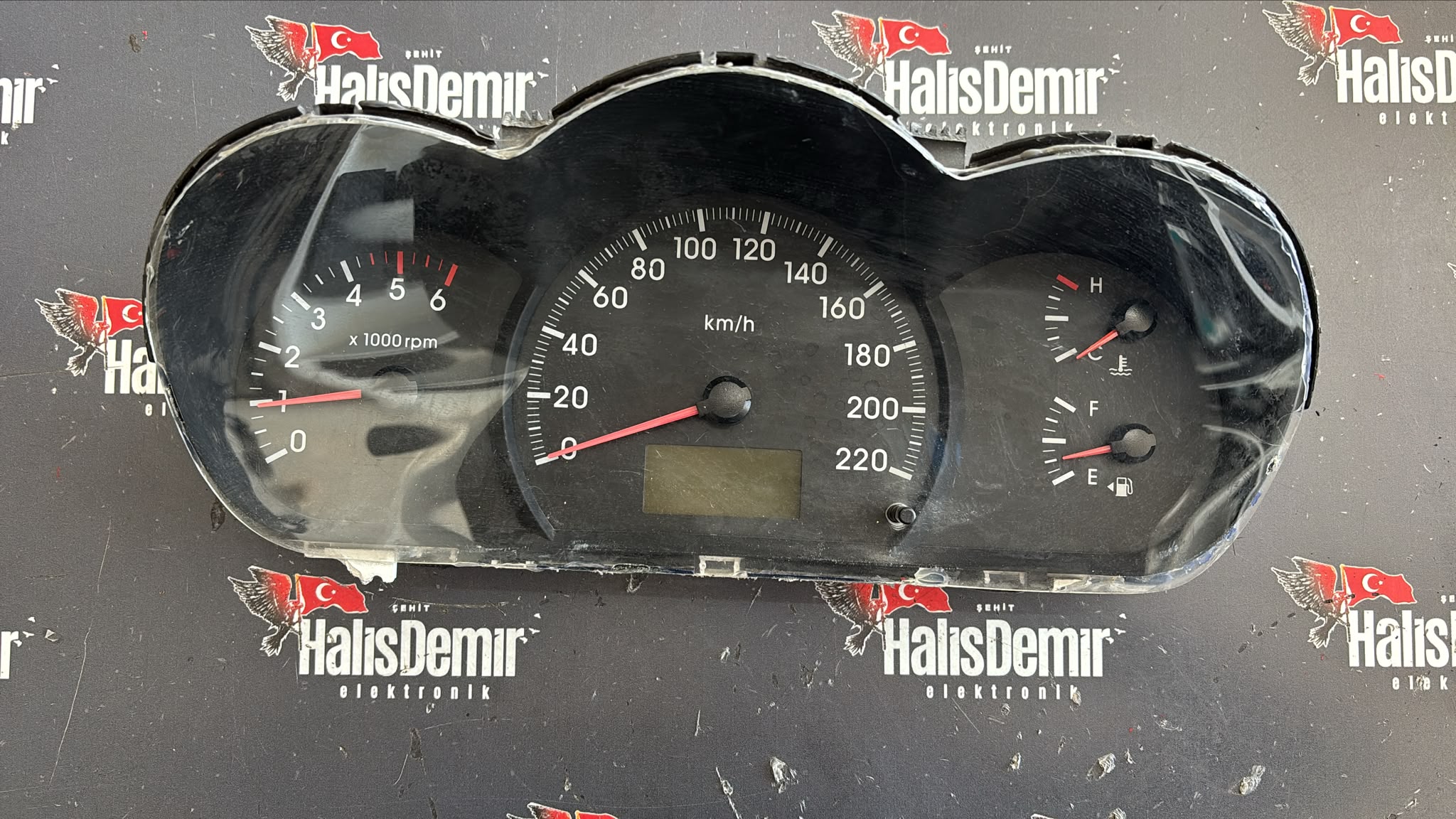KİA CERATO KİLOMETRE SAATİ GÖSTERGE PANELİ 